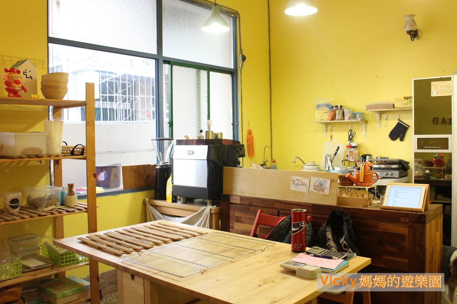 台南麵包︱萬屯麵包工作室：做多少賣多少，新鮮吃，才是正港的美味