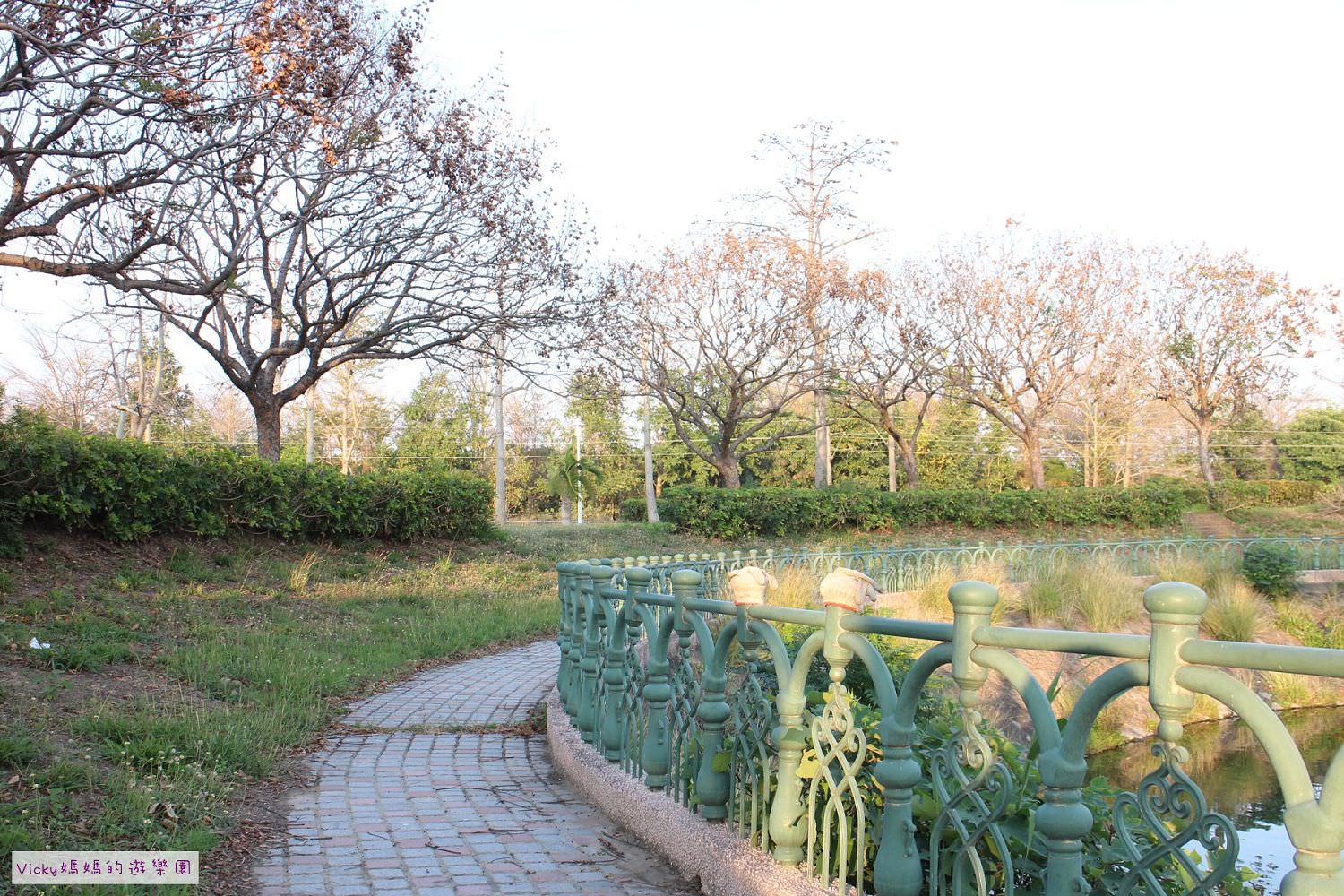 台南景點︱仁德麗池公園：有花有草，森林步道，可賞火車，是個清幽的小秘境阿