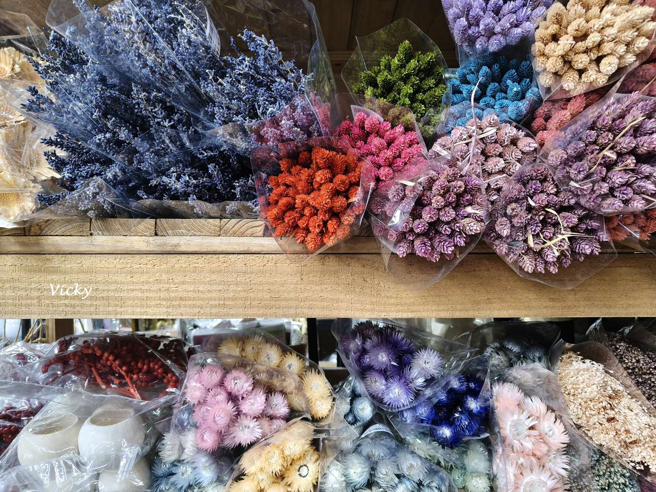 台南聖誕佈置推薦︱廣誠行:尋寶趣!DIY材料、花藝飾品批發價大公開 (2025更新) 台南聖誕佈置推薦︱廣誠行:尋寶趣!DIY材料、花藝飾品批發價大公開 (2025更新)