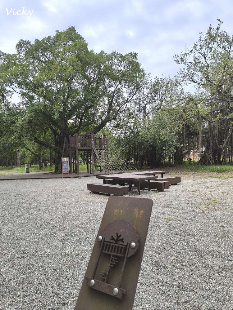 台南官田景點推薦|大隆田生態文化園區:探訪軍營遺跡、森林步道與特色攀爬網 台南官田景點推薦|大隆田生態文化園區:探訪軍營遺跡、森林步道與特色攀爬網