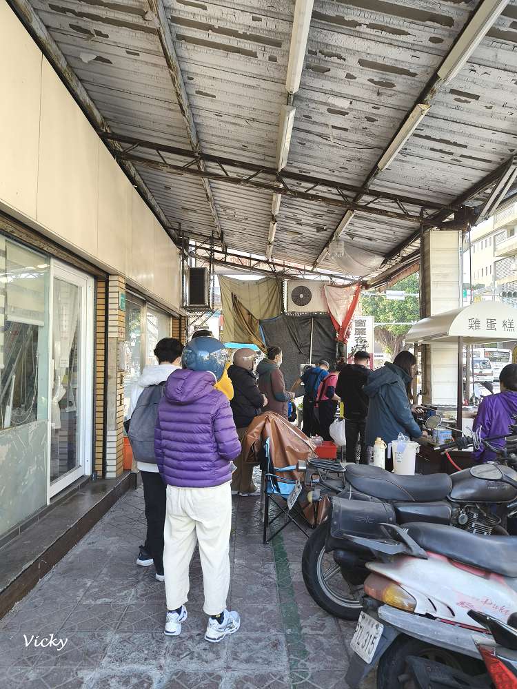 台南美食︱台南小吃︱張家烙餅:南商家齊學子都知道,飄香30年的好味道,有人一次買30片真的不誇張 台南美食︱台南小吃︱張家烙餅:南商家齊學子都知道,飄香30年的好味道,有人一次買30片真的不誇張