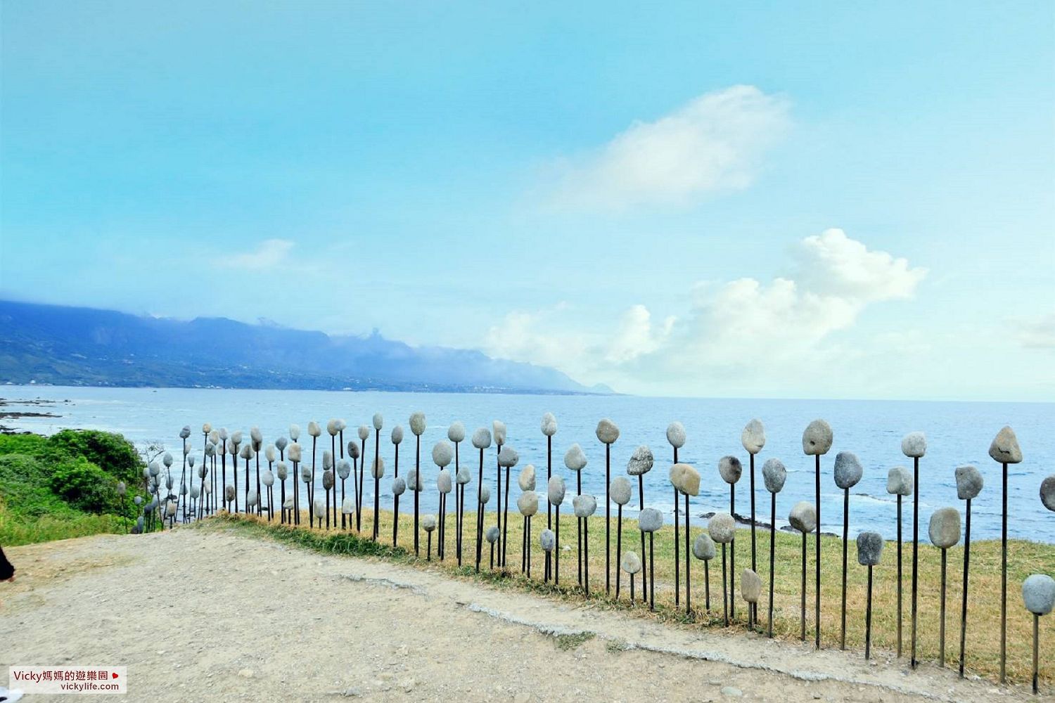 台東景點︱加路蘭遊憩區：明信片景點就在這裡拍，一望無際台東藍超美麗