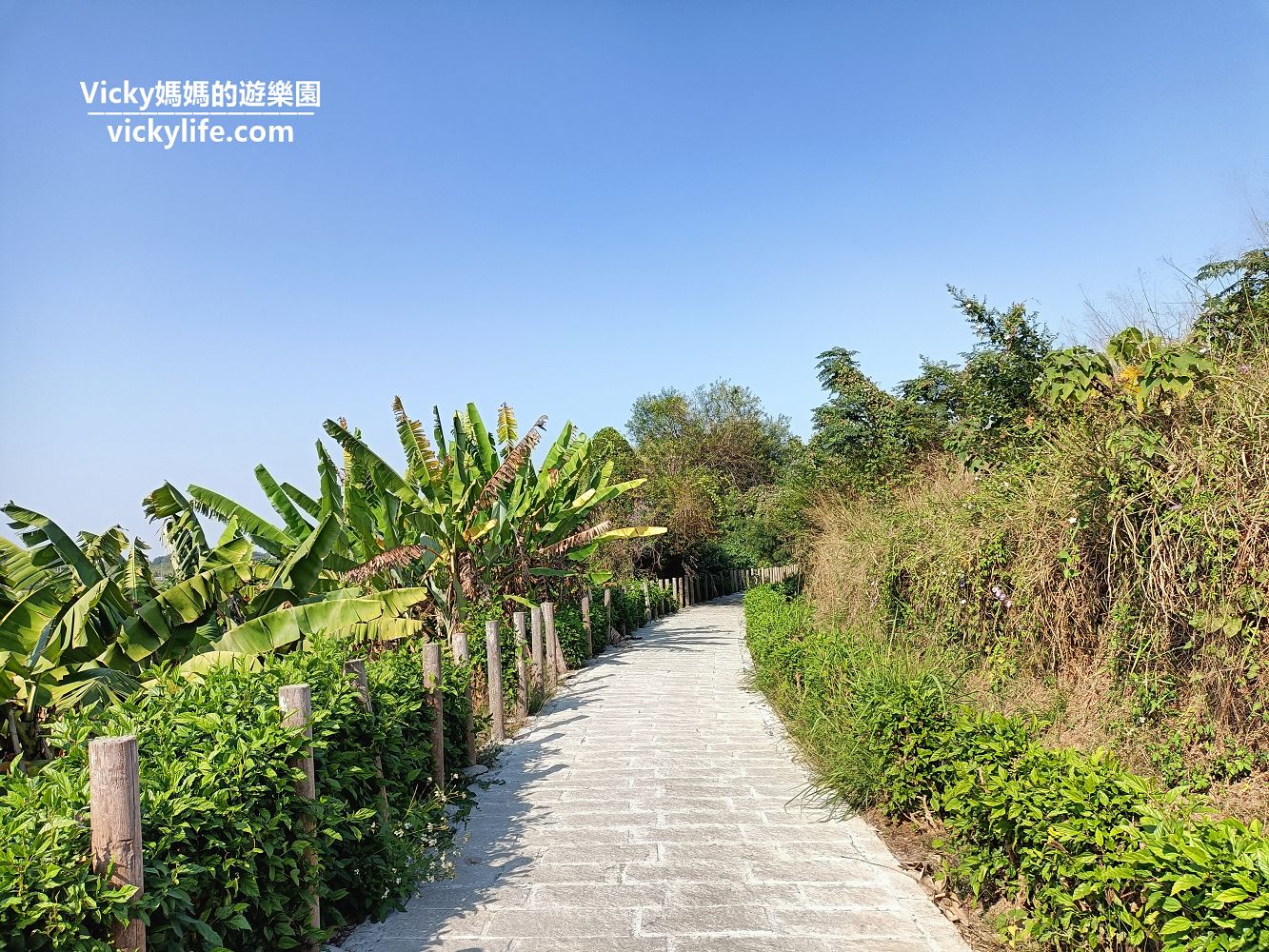 台南旅遊︱台南景點︱台南步道 小南海風景區：平緩的環湖步道，搭配美麗的景緻，輕鬆散步也能賞心悅目