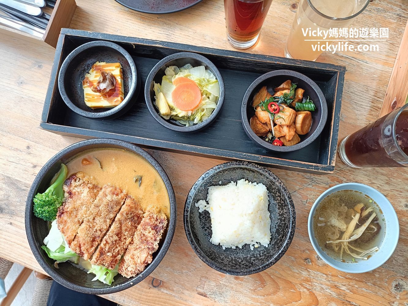 嘉義美食︱梅山 空氣圖書館：森林系餐廳，好看好拍好好吃，從早餐吃到午茶的特色料理餐廳