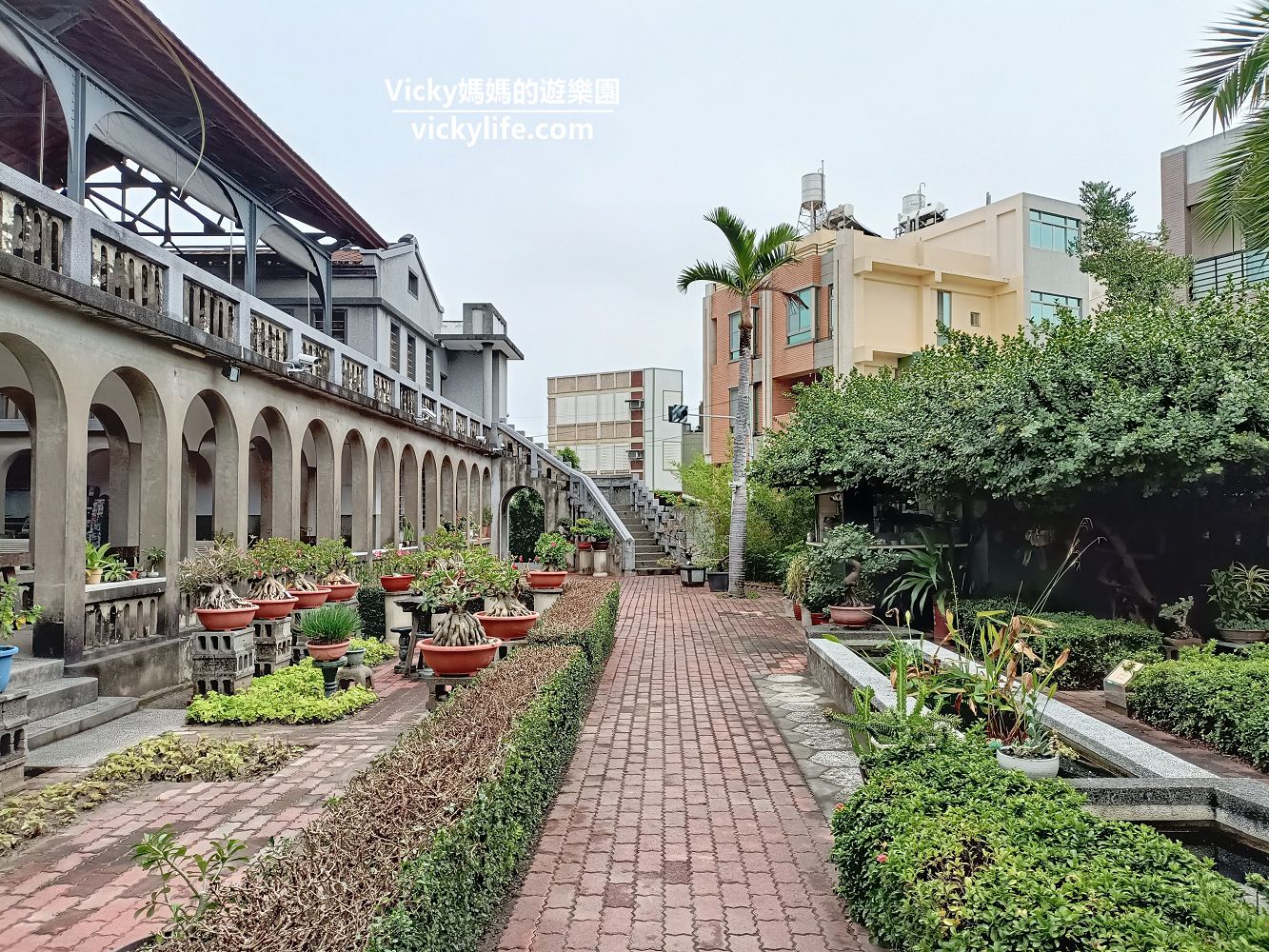 台南景點︱將軍 方圓美術館：中西合璧的美麗建築，適合拍照、品茗，也好適合放空