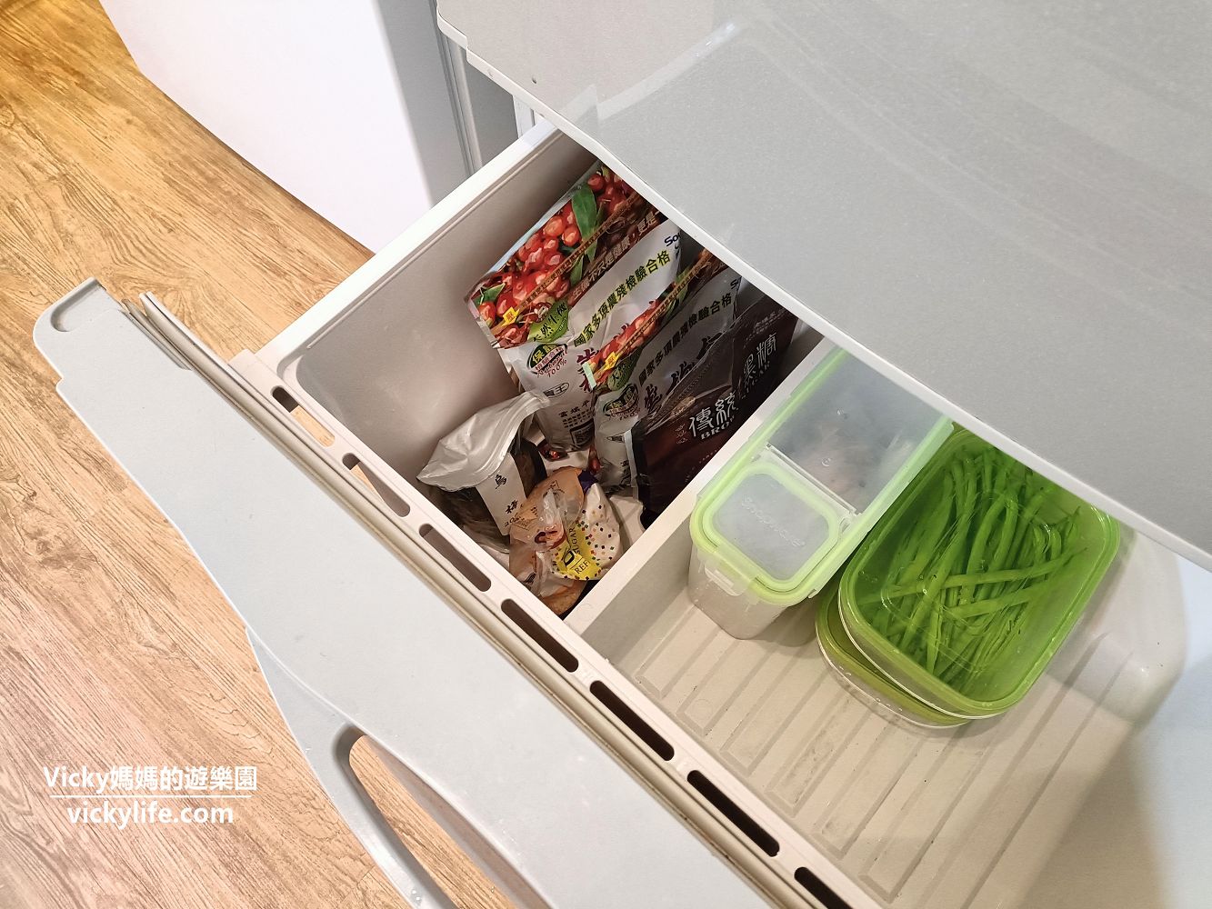冰箱清潔與收納：這樣清好輕鬆，這樣收超好拿，一起來把冰箱變乾淨變整齊