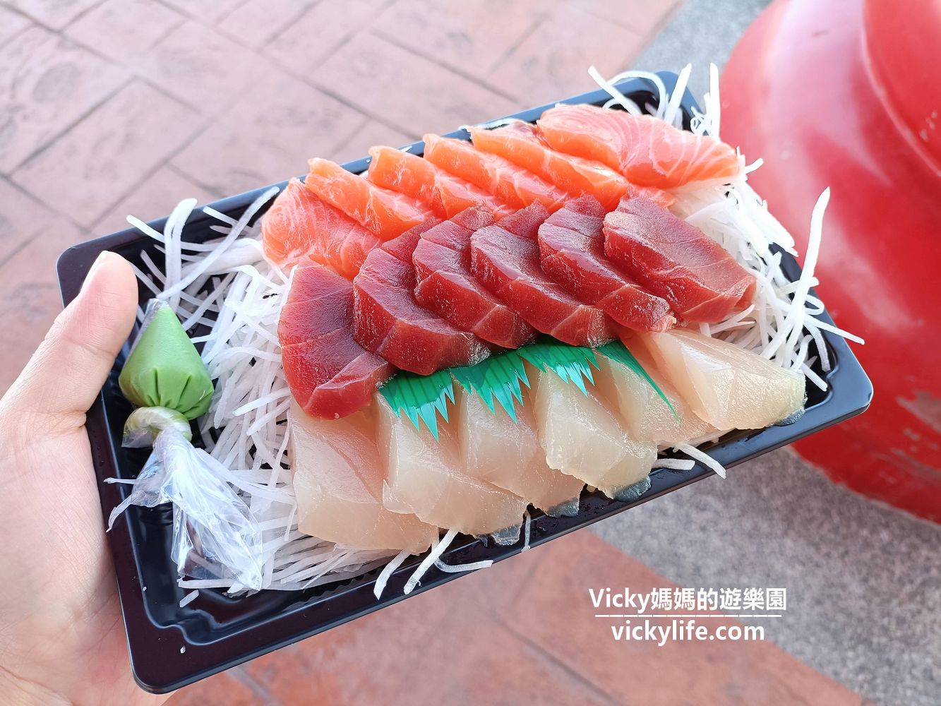屏東美食︱新園 秋雄鮮魚小吃：在廟埕前享用新鮮美味的海鮮料理好過癮