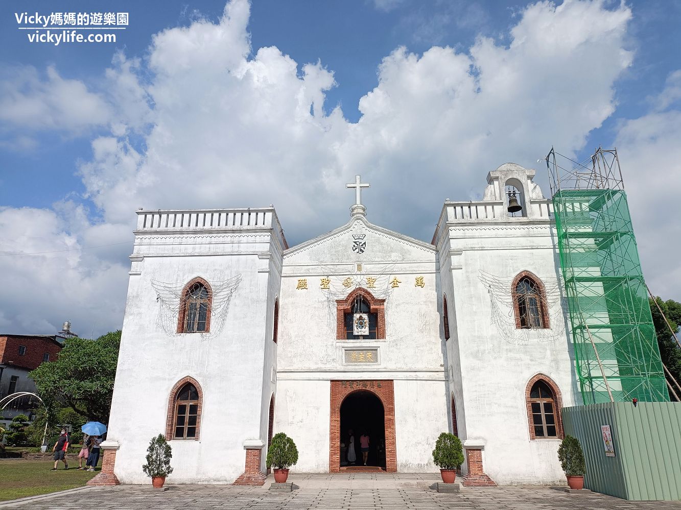 屏東萬巒 萬金聖母聖殿：台灣現存最古老的教堂，在這裡最能感受滿滿的聖誕節氣氛