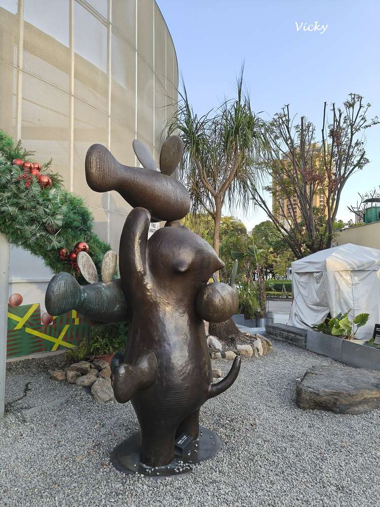 台中PARK2草悟廣場：城市裡的綠洲，每個角落都好拍，每家店各自獨領風騷，停車資訊，2026更新