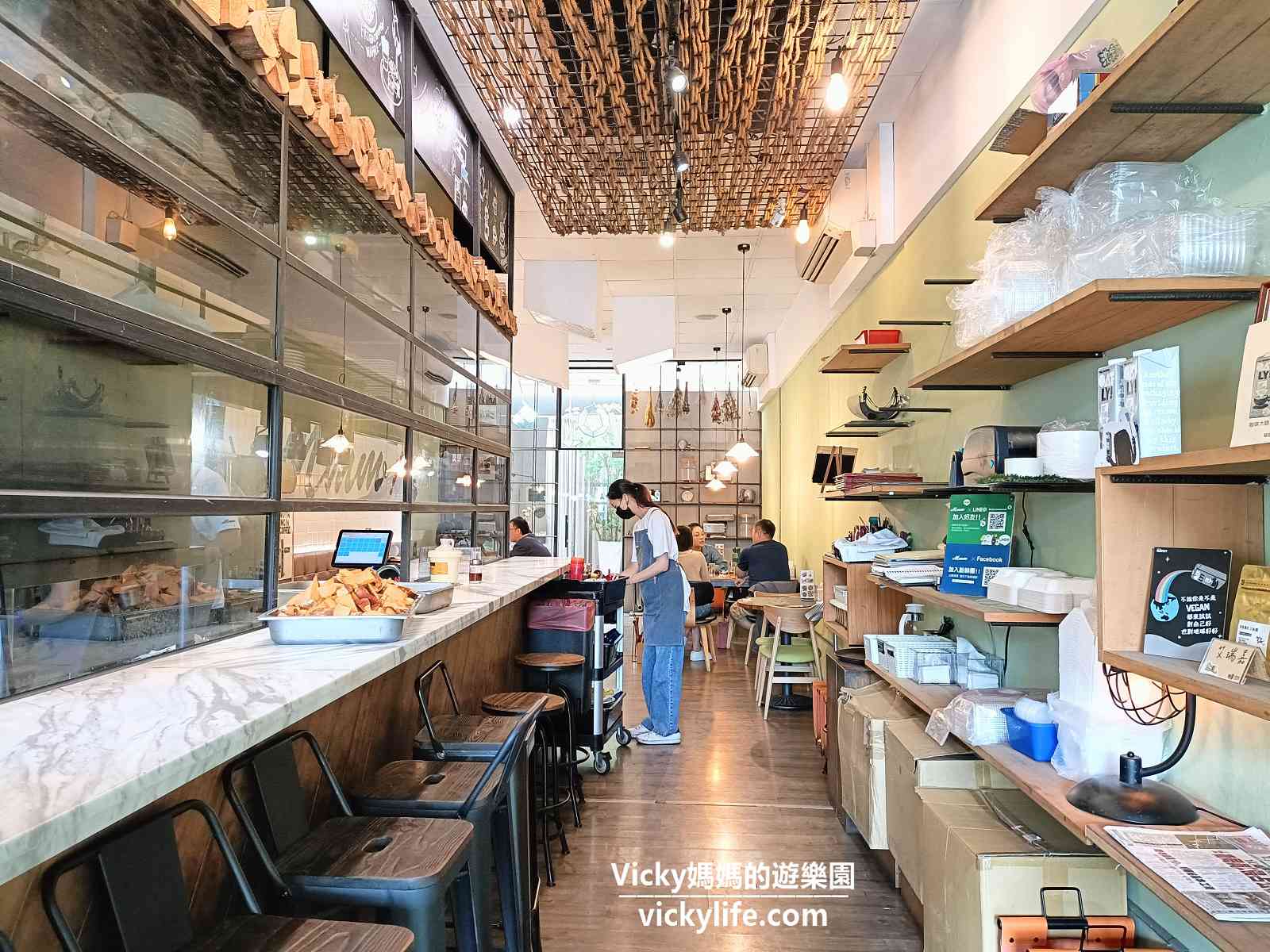 台南東區早午餐|Mmm Brunch：擁有漂亮天井的英、美、法式全日早午餐(菜單)