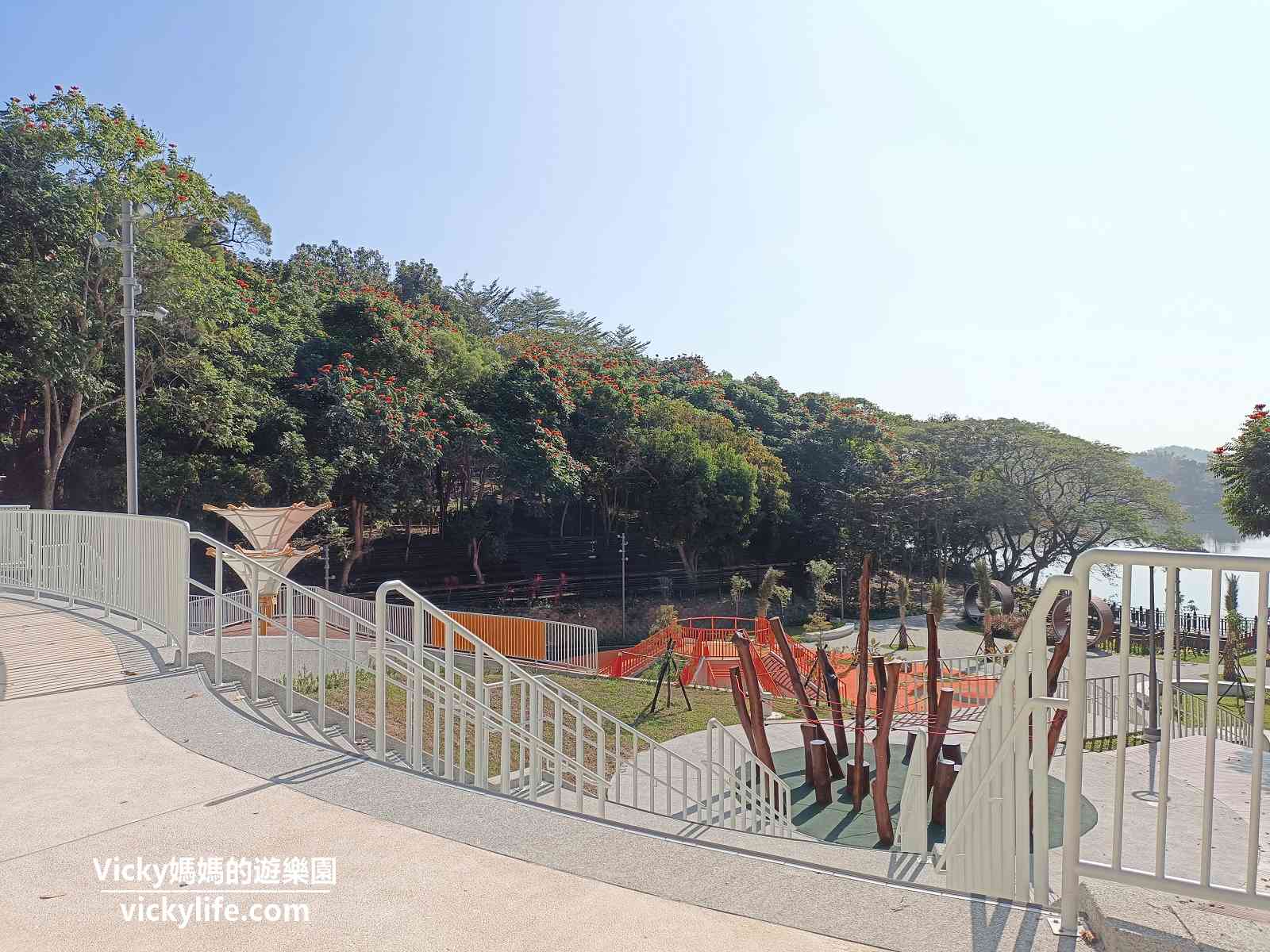 台南公園|新化虎頭埤全齡式地景遊憩場：玩滑梯同時還能欣賞湖景，這也太幸福了吧