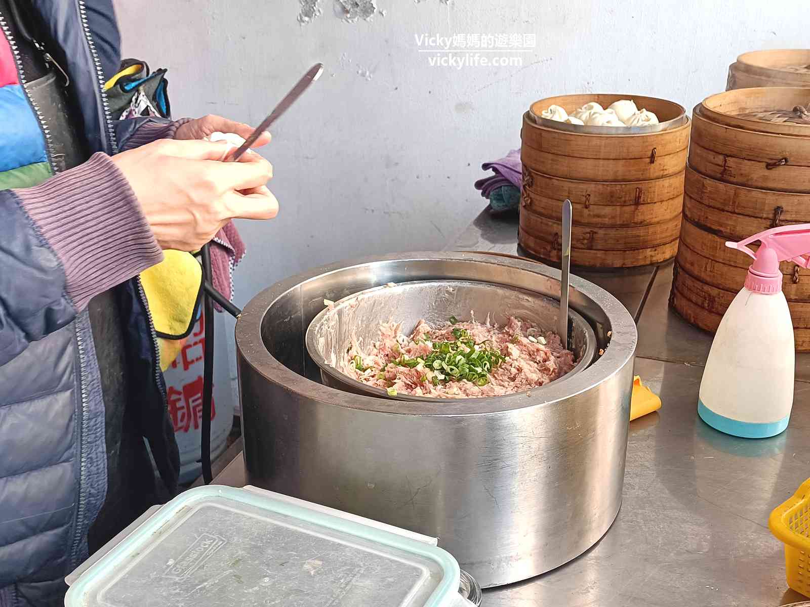 台南北區美食︱貓舌頭小籠包：晚來就吃不到的扎實手工小籠包，巷弄隱藏版美食(菜單)