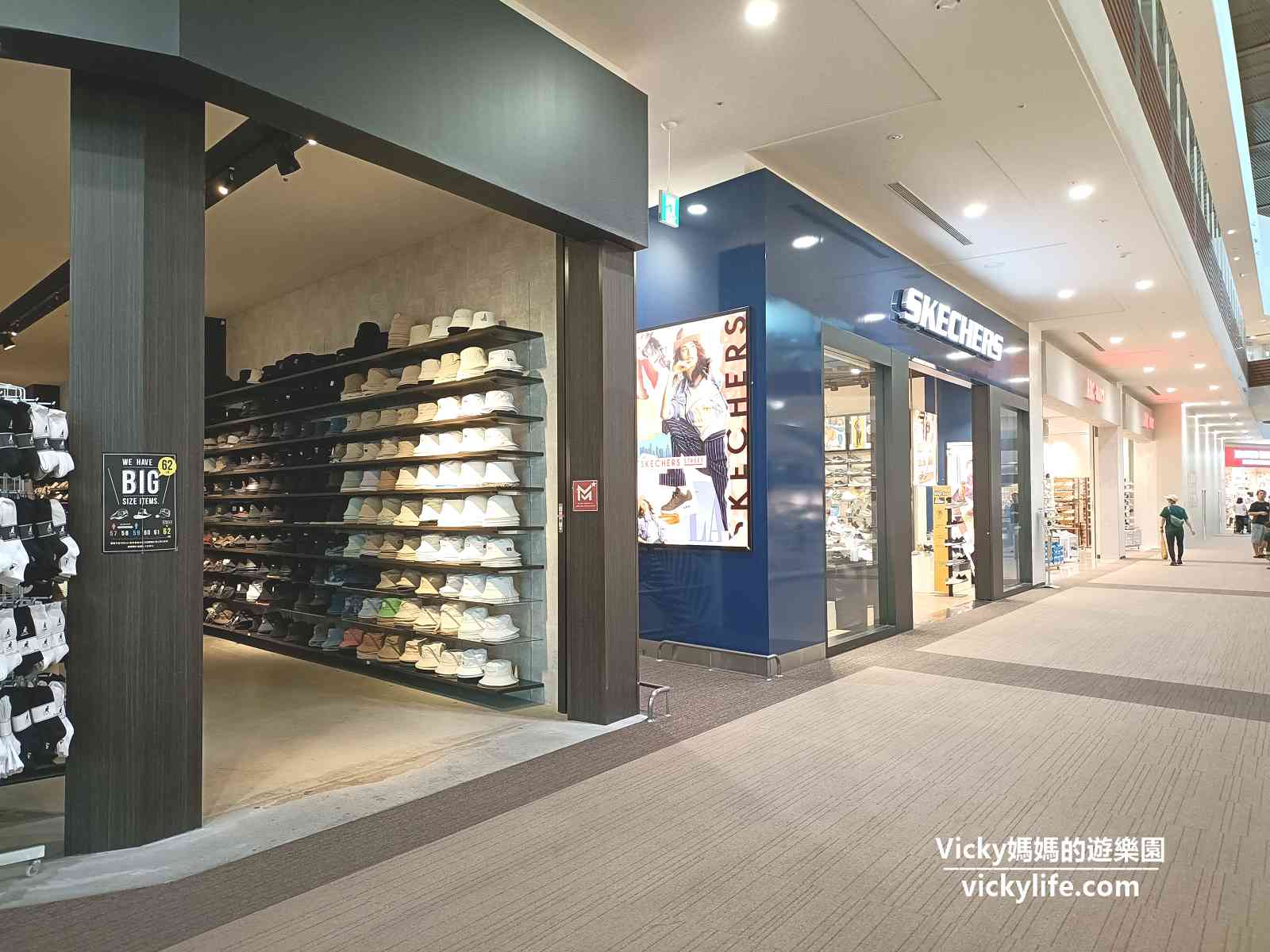 永旺夢樂城沖繩來客夢︱來沖繩必逛AEON Mall:沖繩最大購物中心,60家餐飲,200家店鋪,4000格車位 @Vicky 媽媽的遊樂園