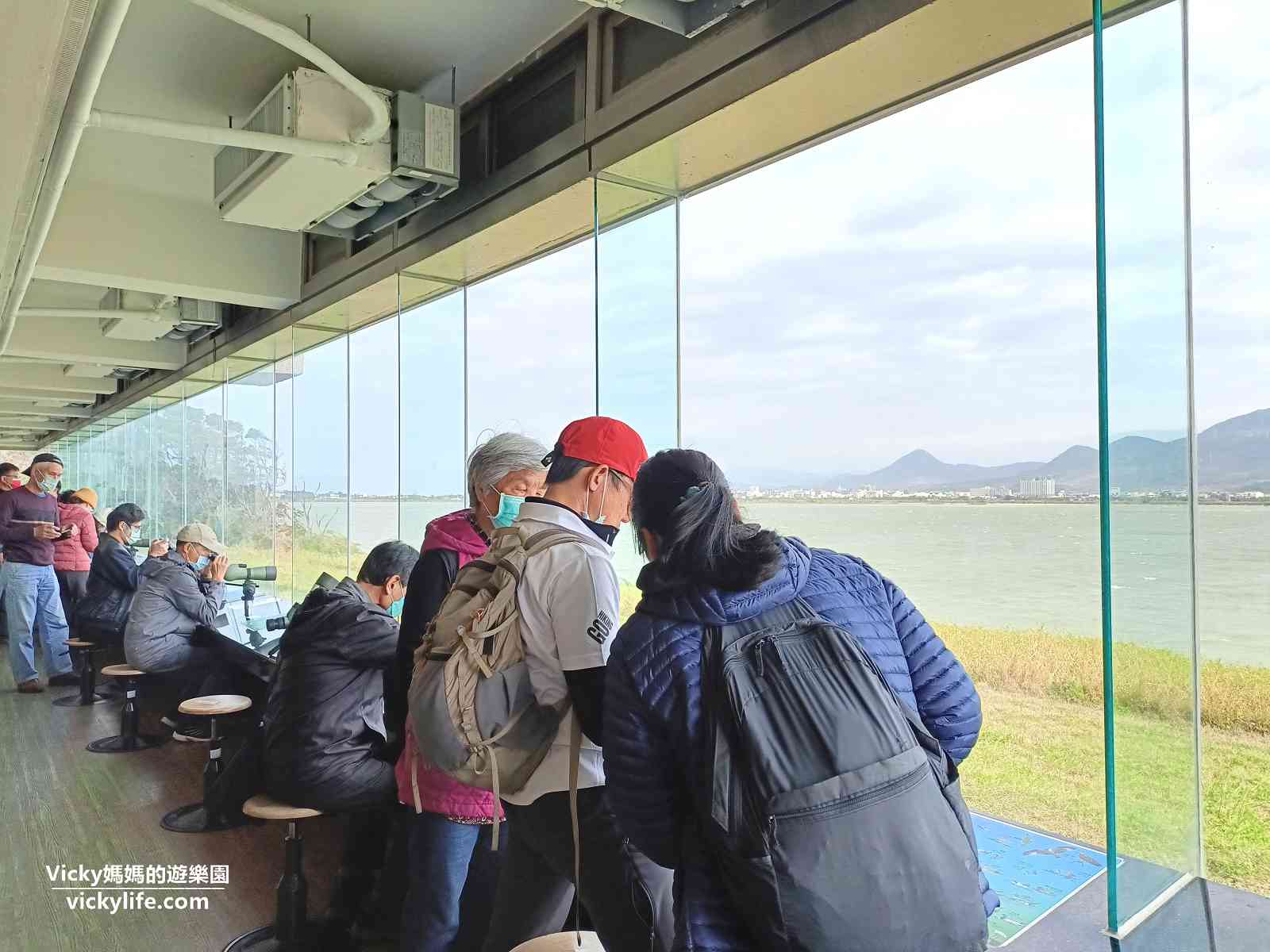 墾丁景點︱龍鑾潭自然中心：免門票，國內第1座鳥類觀賞展示館，這裡是賞鳥聖地啊