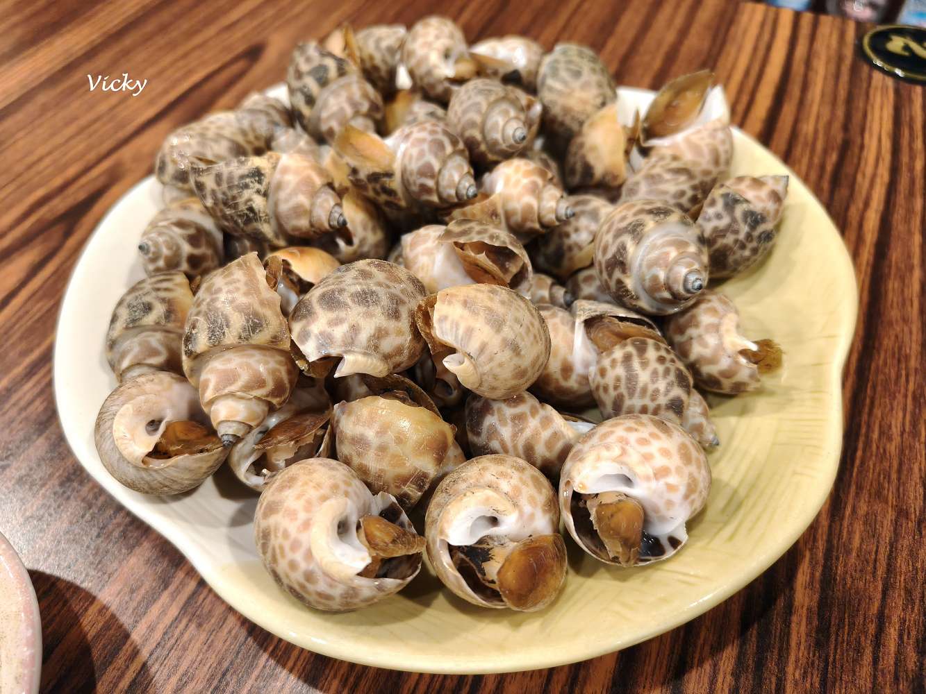 台南燒烤︱邊疆燒烤(菜單):賞心悅目酒櫃,現點現烤燒物,還有舒服環境,吃燒烤就是要來邊疆 台南燒烤︱邊疆燒烤(菜單):賞心悅目酒櫃,現點現烤燒物,還有舒服環境,吃燒烤就是要來邊疆