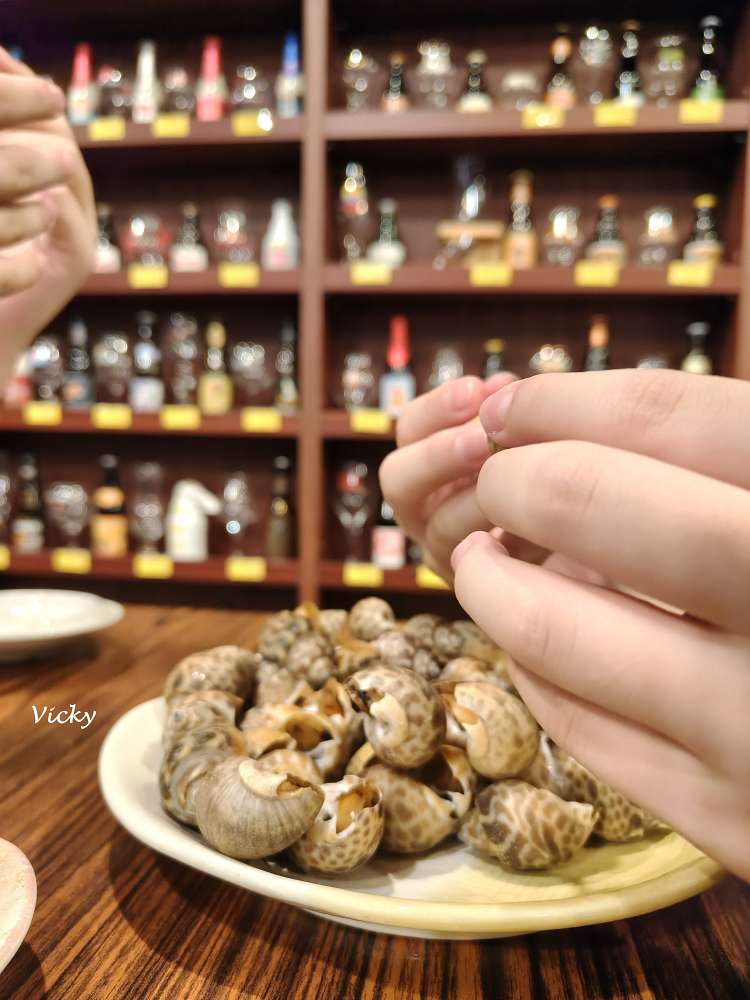 台南燒烤︱邊疆燒烤(菜單):賞心悅目酒櫃,現點現烤燒物,還有舒服環境,吃燒烤就是要來邊疆 台南燒烤︱邊疆燒烤(菜單):賞心悅目酒櫃,現點現烤燒物,還有舒服環境,吃燒烤就是要來邊疆