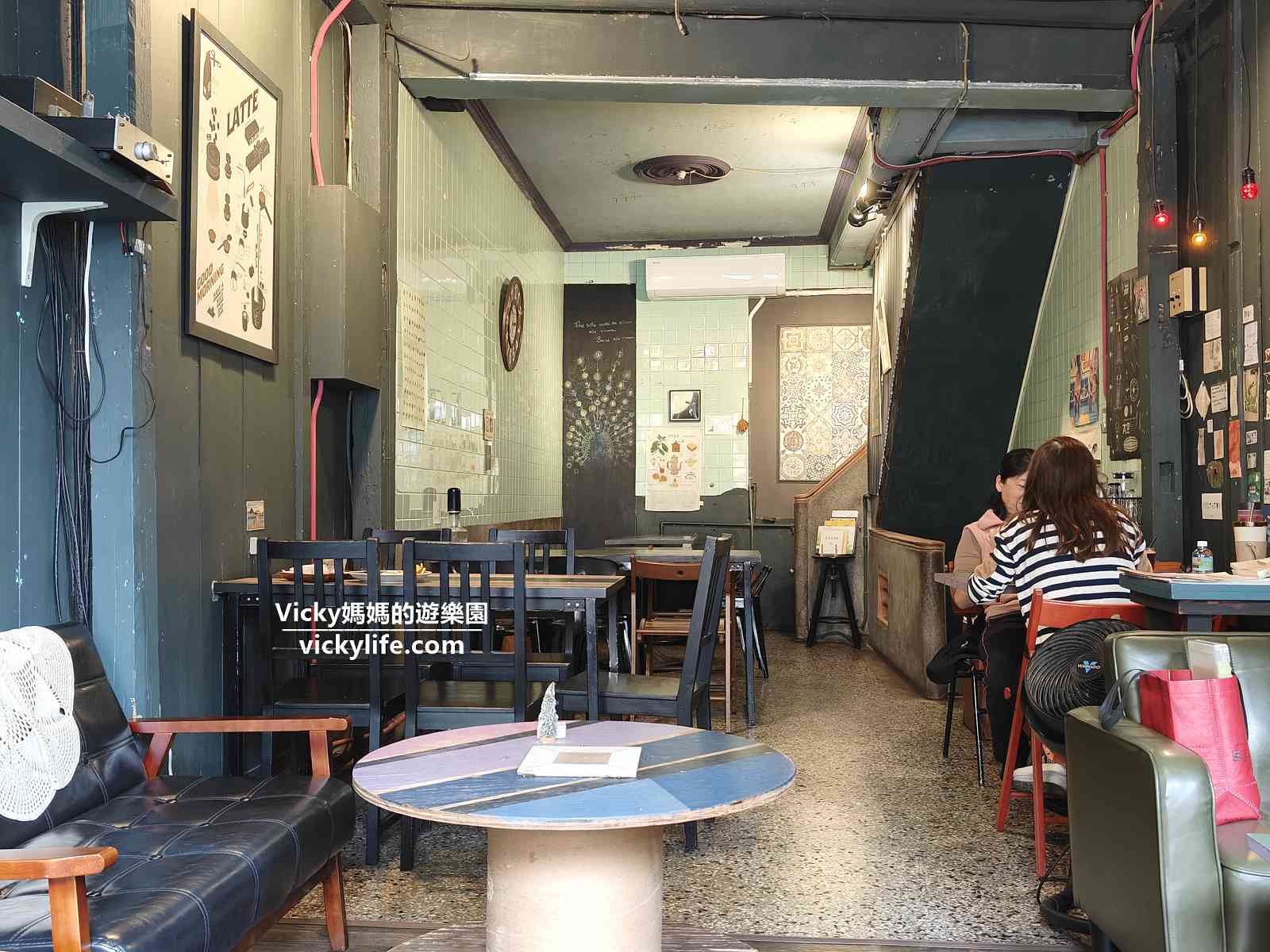 台南早午餐︱卡加米亞casamia cafe(菜單)：西門路上老屋文青風咖啡館，2樓風景很別緻