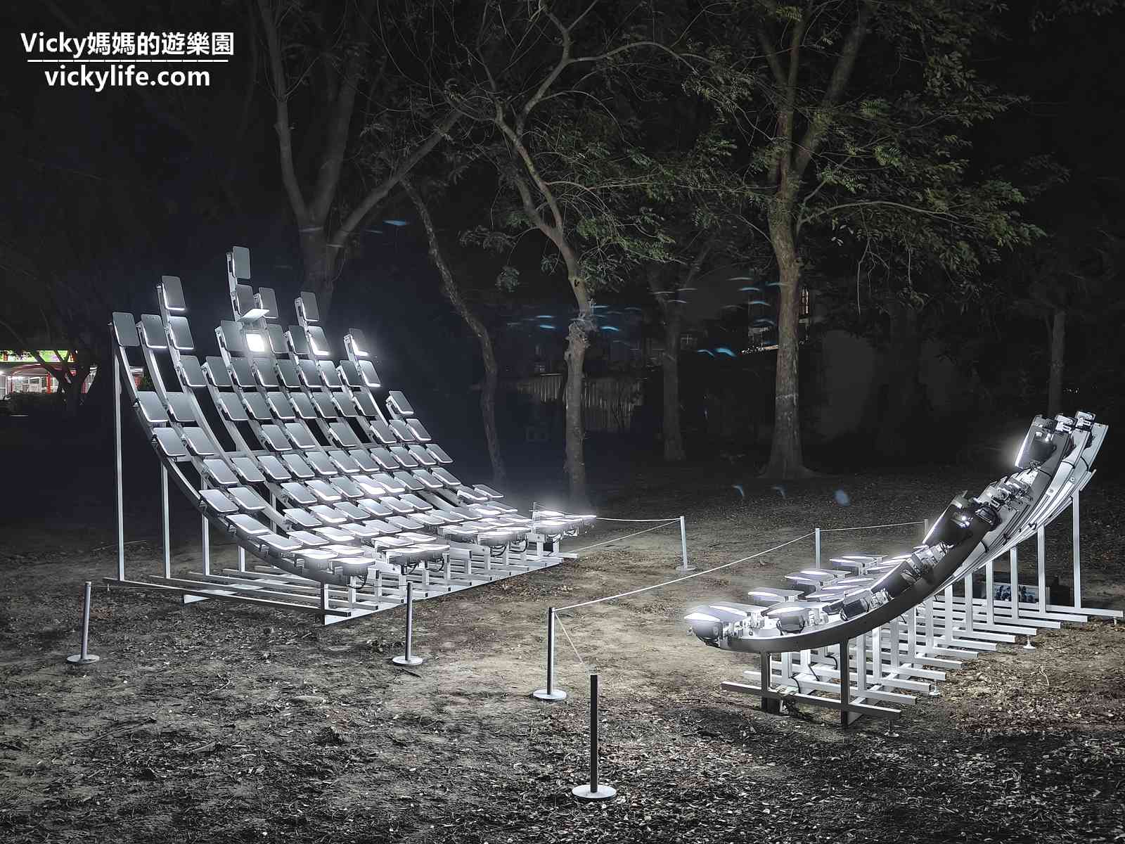 台南燈會︱新營波光節：天鵝湖華麗變身、幾米「月亮忘記了」現身於新營文化中心