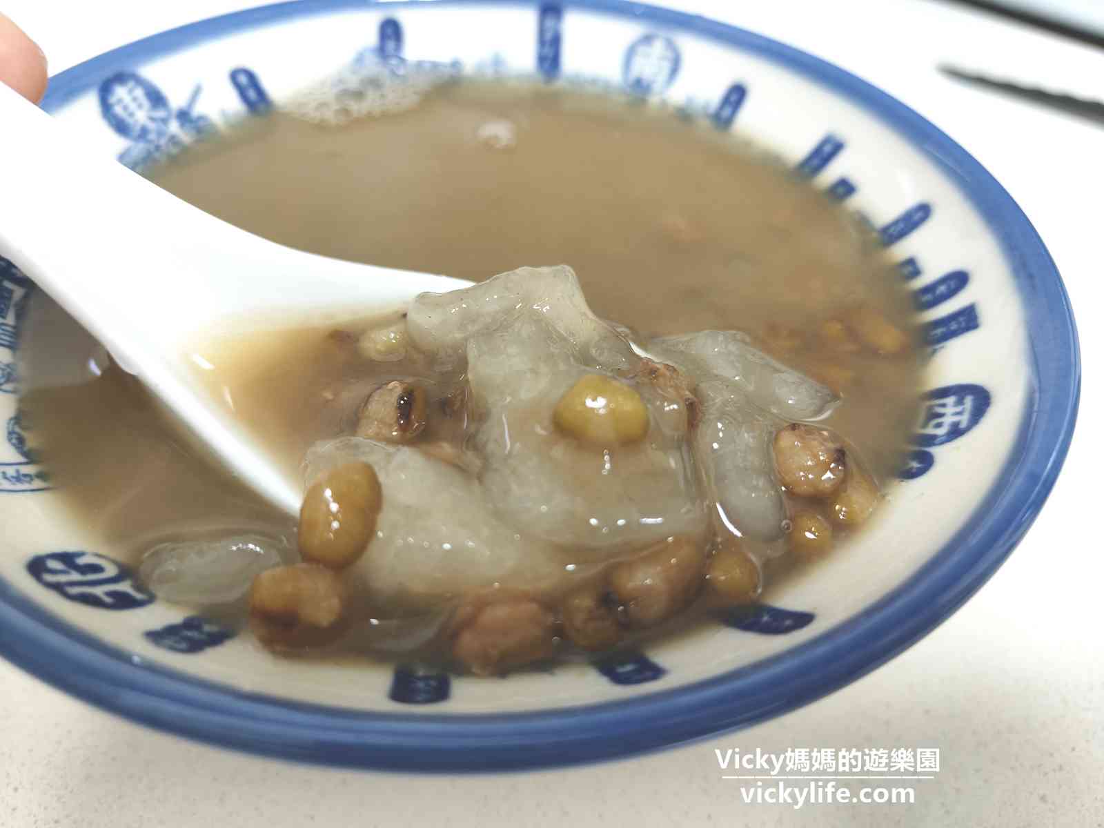 網站近期文章：台南飲料︱石家正阿美綠豆湯 西門店：夏天就是要來杯沁涼的綠豆湯、綠豆汁，附飲料單