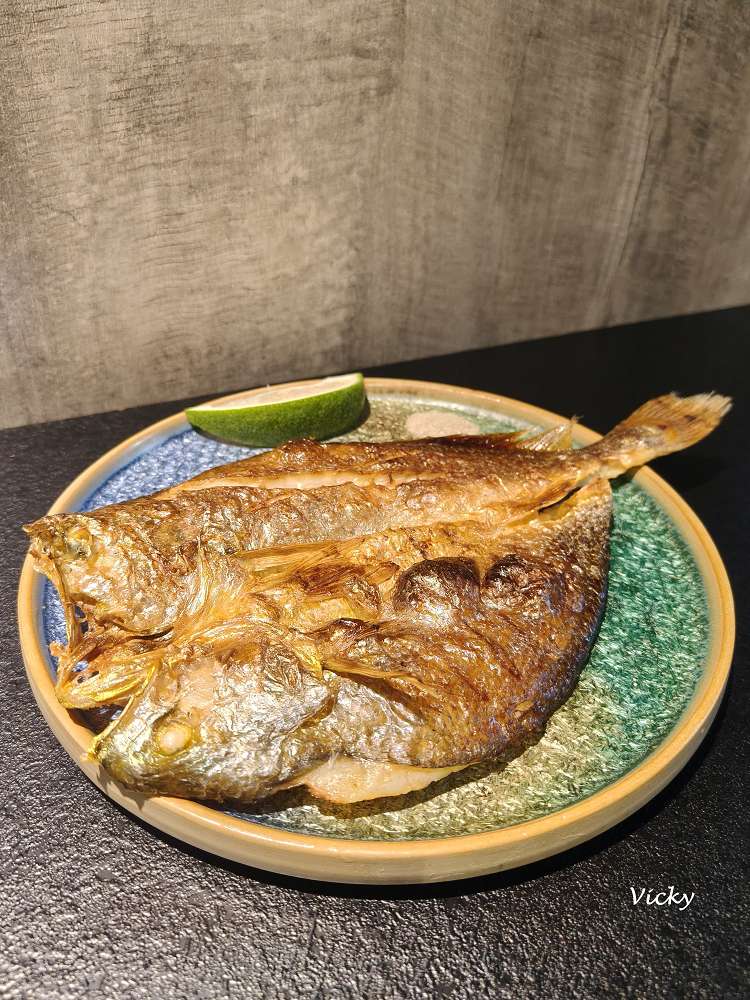 台南北區︱旬悦日本料理（三老爺宮旁）：大推刺身盛合、炙燒玉子牛排丼，料好味美真實在，附菜單