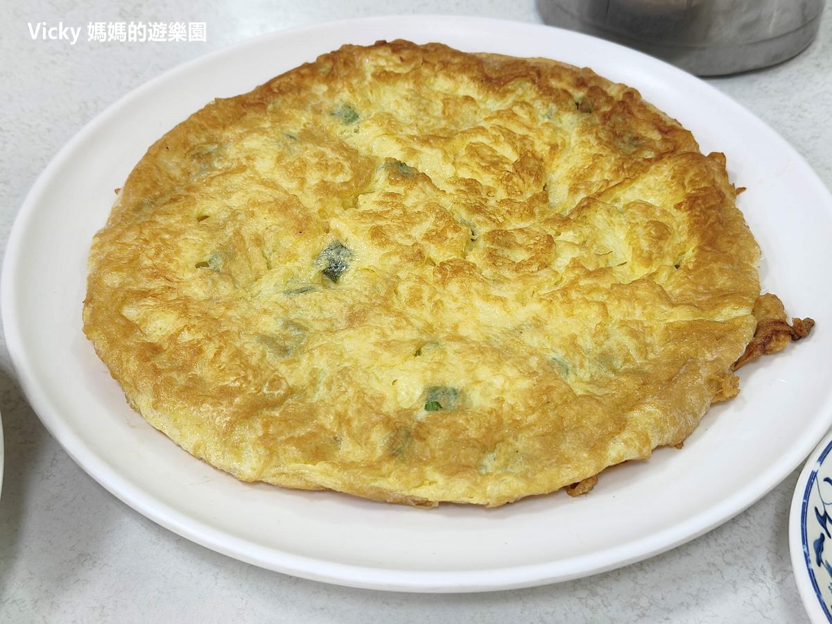 台南東區美食︱嘟嘟現炒：平價熱炒，飲料無限暢飲，聚餐好地方，附菜單