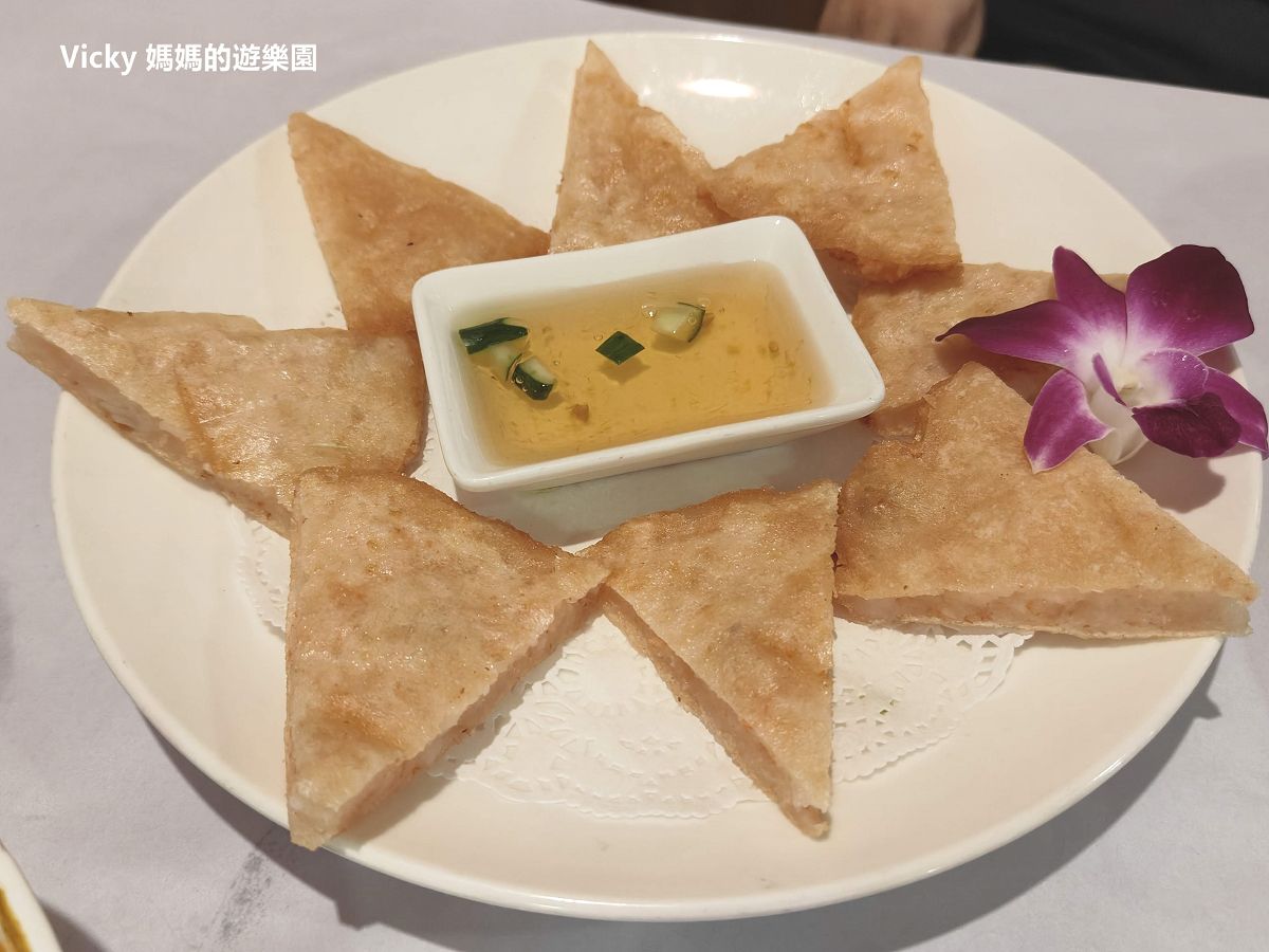 台南永康 桂河泰式料理：菜色多，飲料、冰淇淋無限量供應，家庭、公司聚餐好所在，附菜單