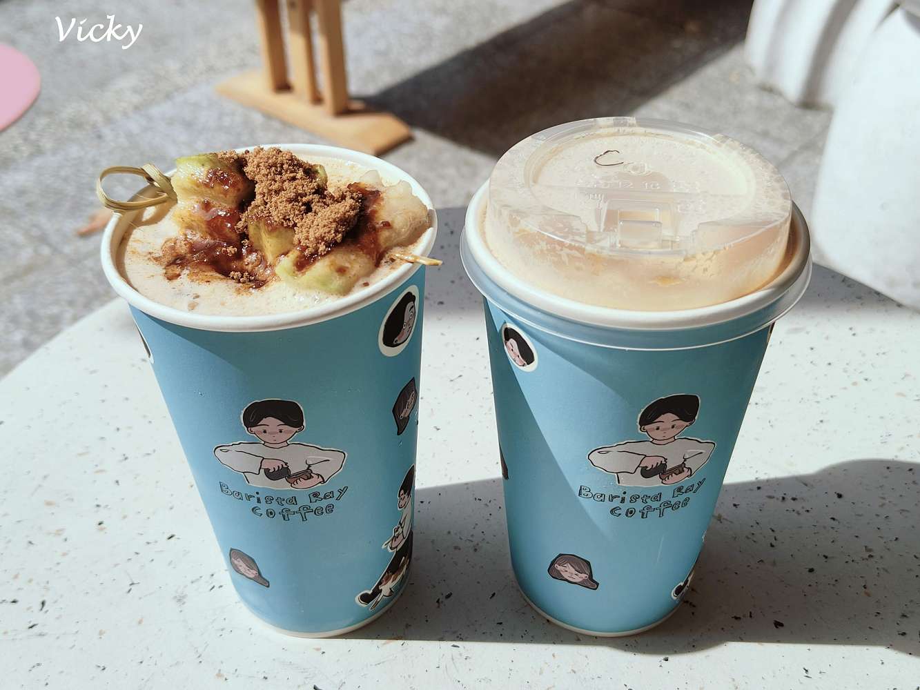 台南咖啡︱Barista Ray Coffee 睿咖啡：臺南市美術館二館旁的拉花冠軍咖啡，推芭樂咖啡，附飲料單