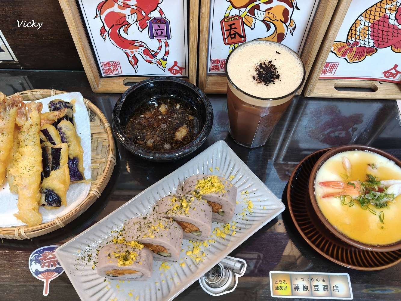 台南中西區美食︱立吞壽司：炙燒鮭魚6貫150元，一周營業3.5天，友愛市場內，台南美術館2館附近，附菜單