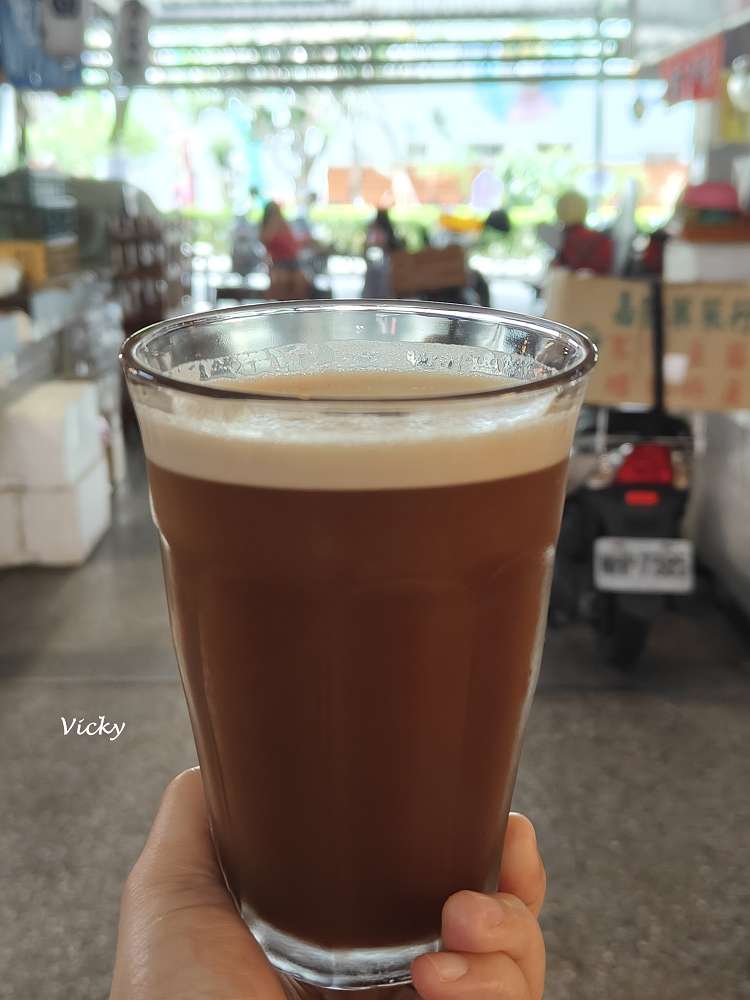 台南中西區友愛市場︱晨酌咖啡 Morning drink：冷熱都好喝，大推茶咖啡，附飲料單