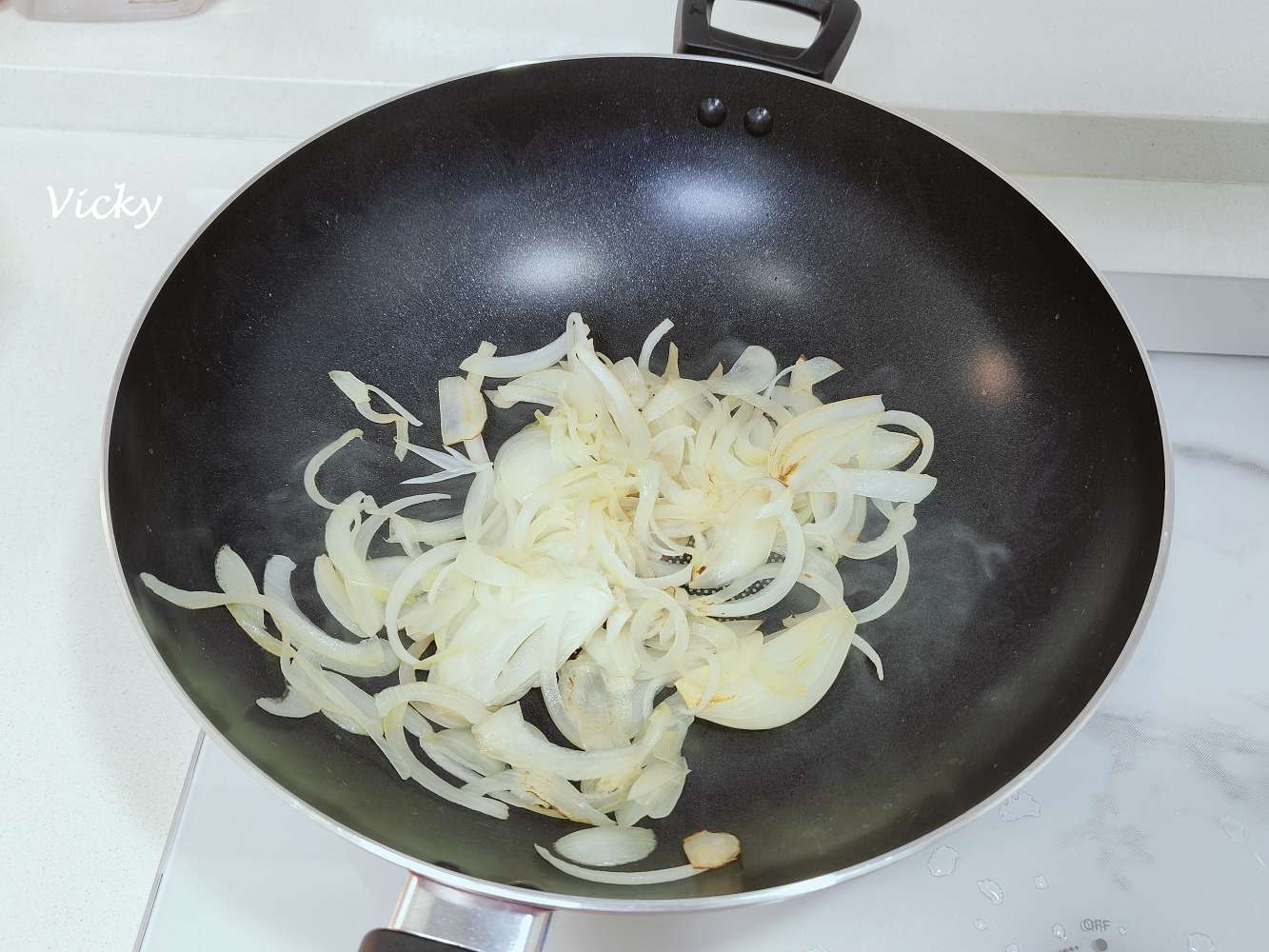 豬肉料理︱清燉蘿蔔豬肉湯：一鍋吃進營養蛋白質和滿滿根莖類蔬菜