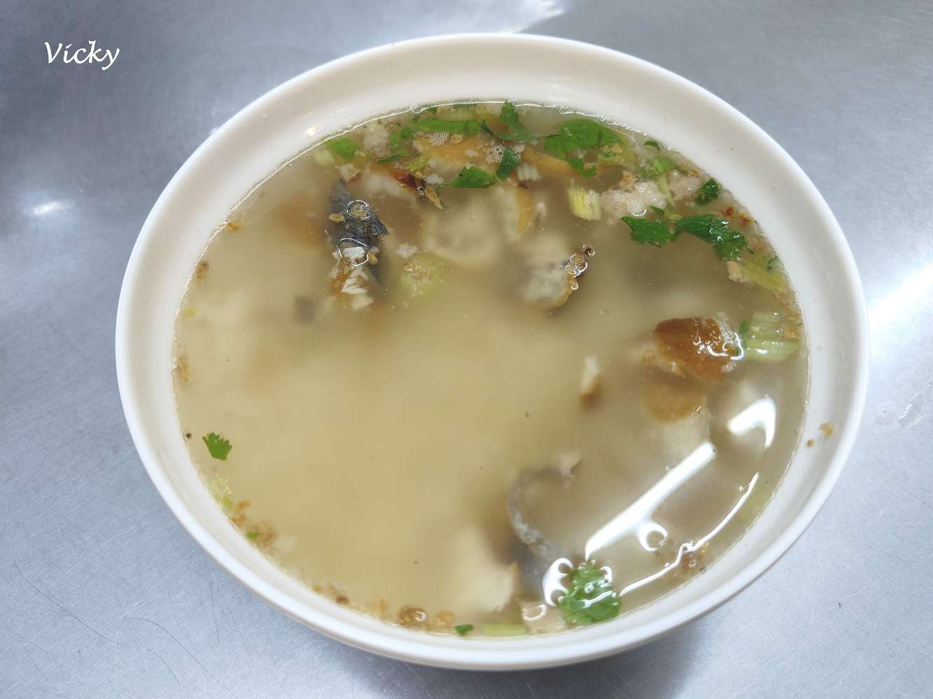 台南鹹粥︱悅津鹹粥：24小時都能吃到虱目魚粥、肉燥飯，附菜單