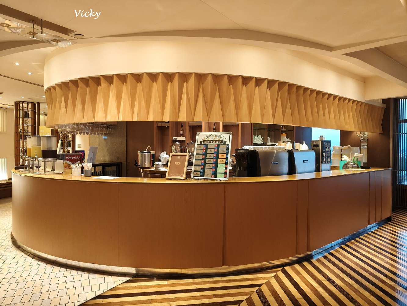 台南吃到飽推薦︱台南遠東香格里拉 遠東Café：100道以上的豐盛料理，任君選擇！印度美食節開鑼啦！