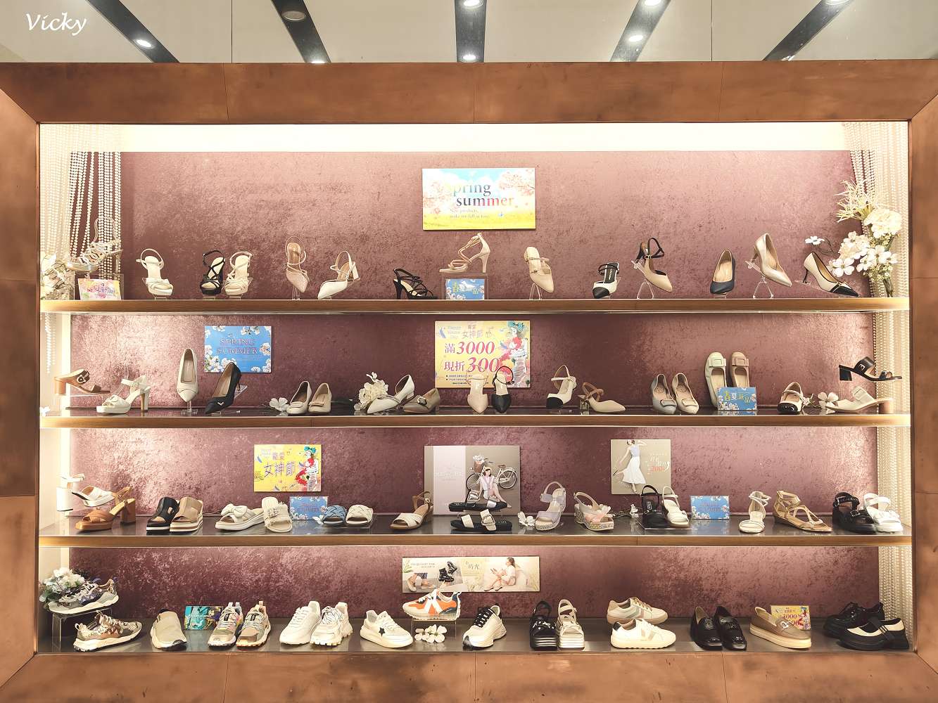 台南買鞋推薦｜洒落森林 極緻鞋館：走進「鞋履森林」，SKECHERS、ecco、MIT手工鞋通通有！全家都能選到命定鞋！