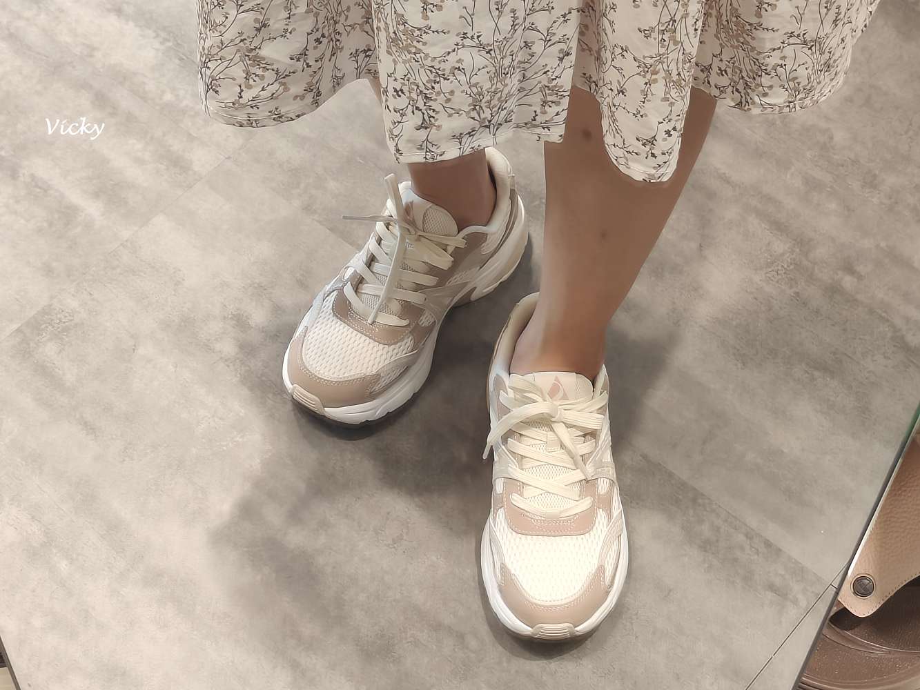 台南買鞋推薦｜洒落森林 極緻鞋館：走進「鞋履森林」，SKECHERS、ecco、MIT手工鞋通通有！全家都能選到命定鞋！