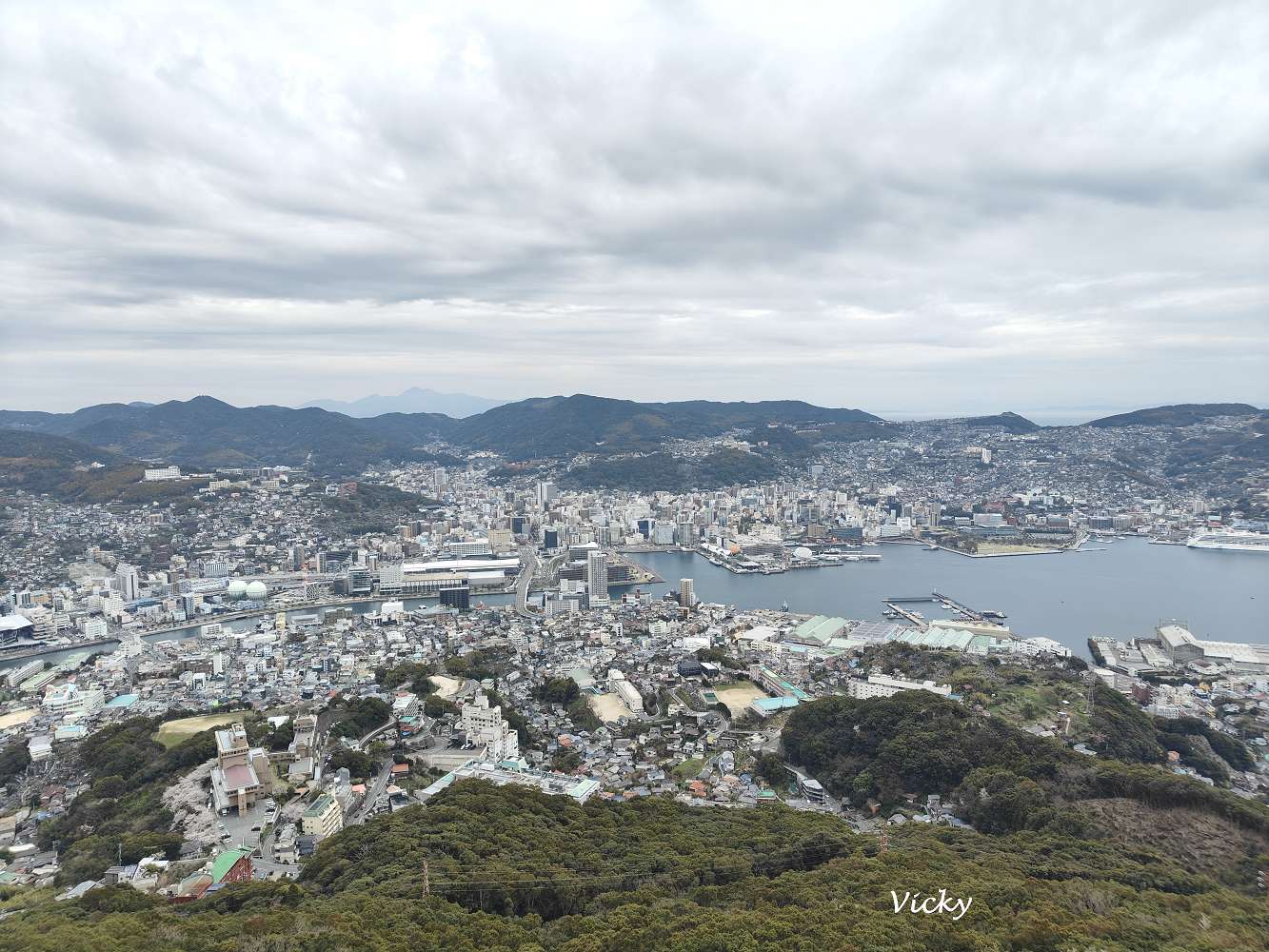 世界三大夜景之一！登上稻佐山軌道車，俯瞰絕美長崎市夜景，文末附中華街特色商店