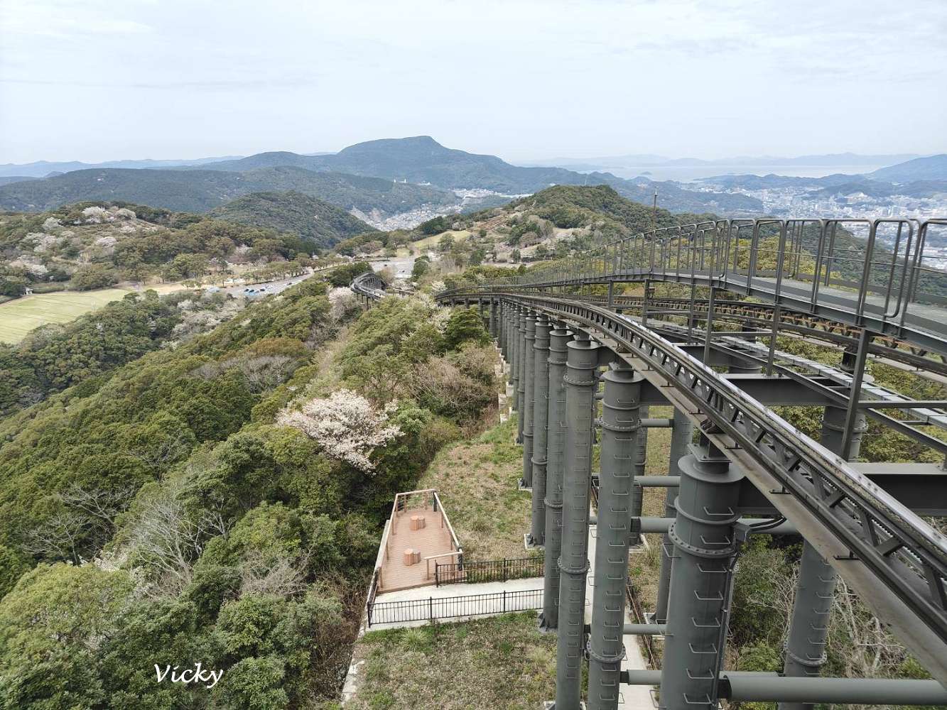 世界三大夜景之一！登上稻佐山軌道車，俯瞰絕美長崎市夜景，文末附中華街特色商店