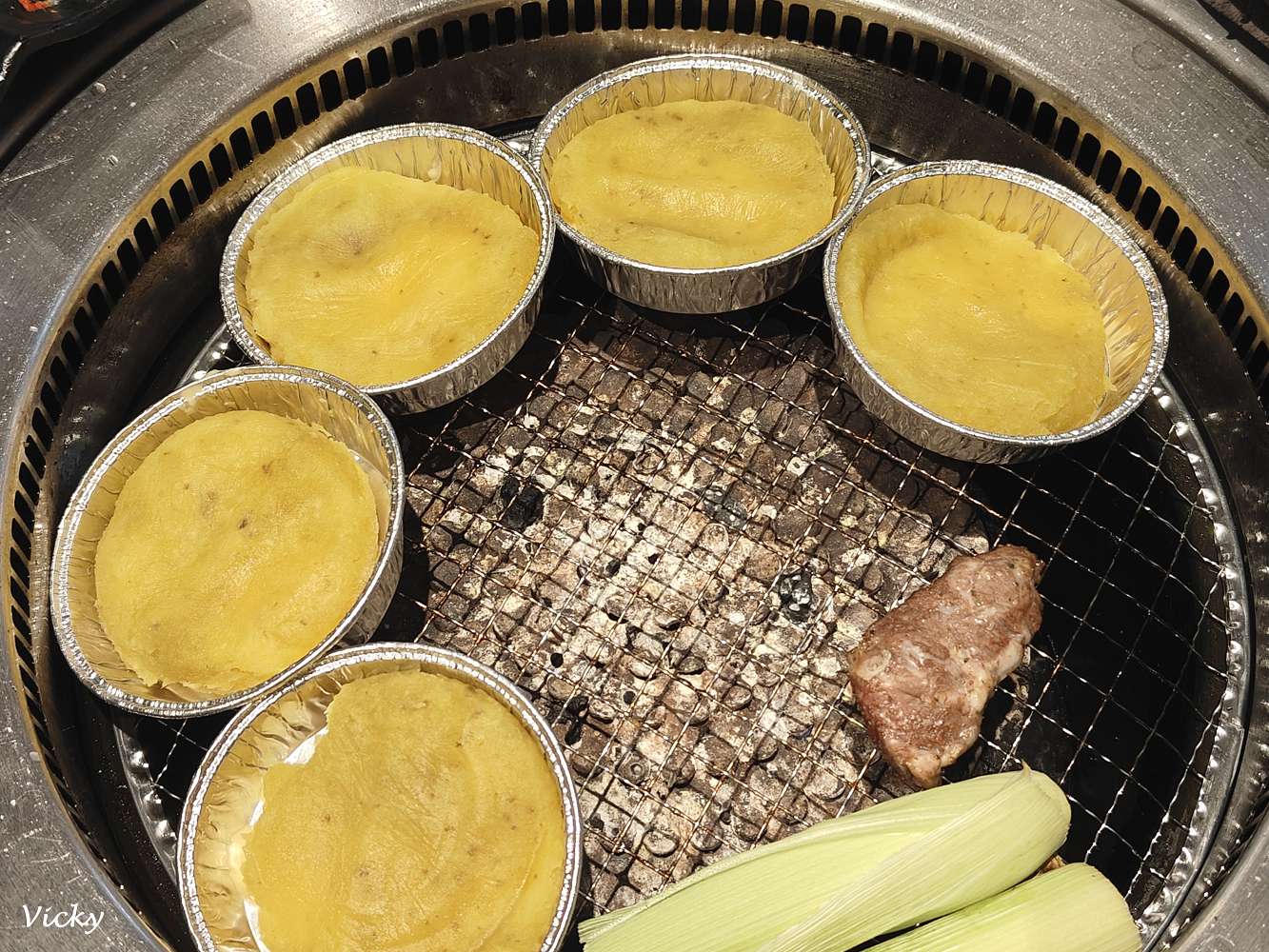 高雄燒肉吃到飽推薦｜肉次方高雄裕誠店：整棟王品旗艦，千元吃到和牛！親切服務＋舒適空間超加分！
