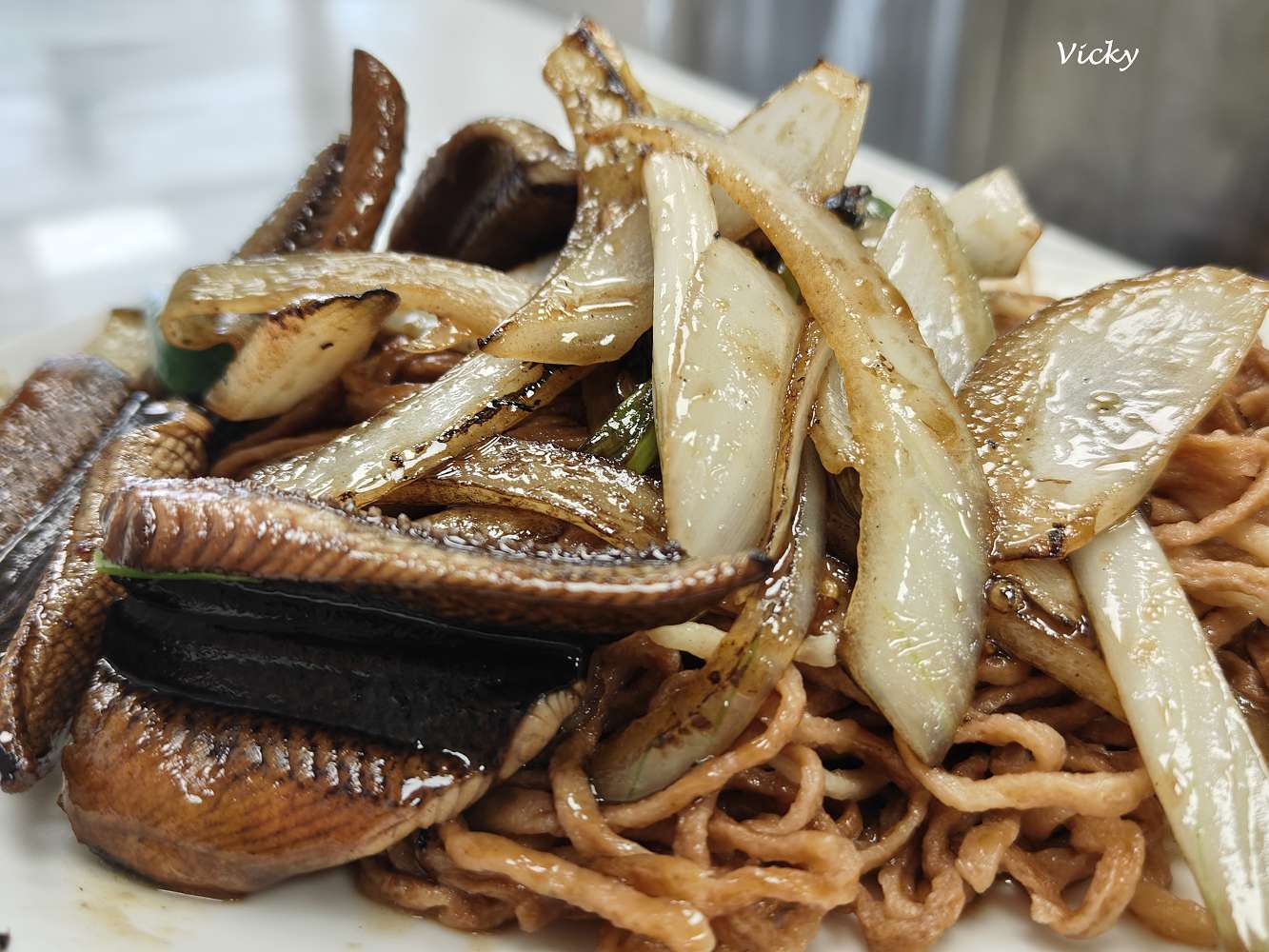 台南美食｜信義炒鱔魚意麵：鱔魚滿滿鑊氣足，附菜單