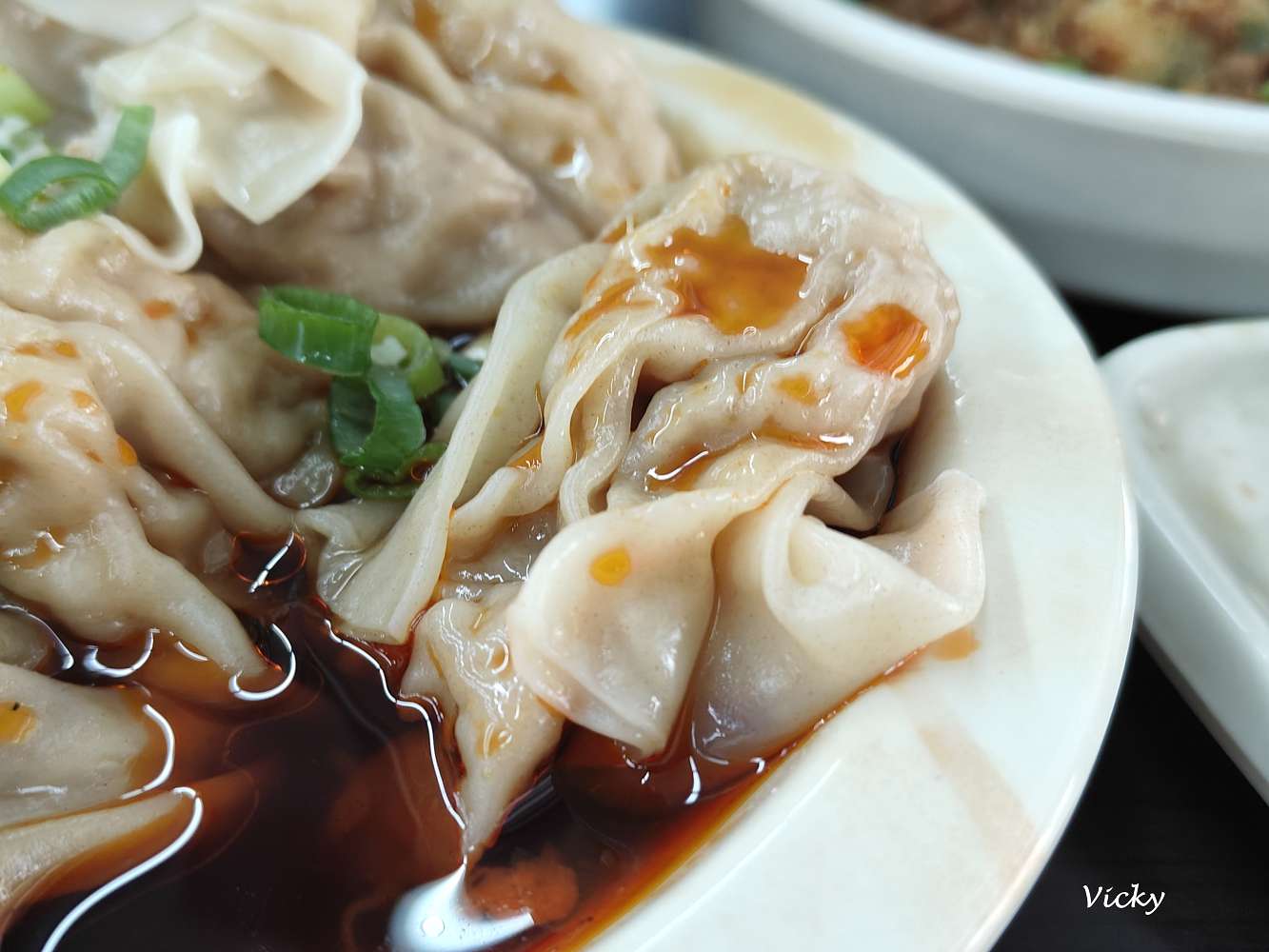 台南東區 上海好味道小籠湯包：東安路人氣點心店，環境佳但味道略有落差？