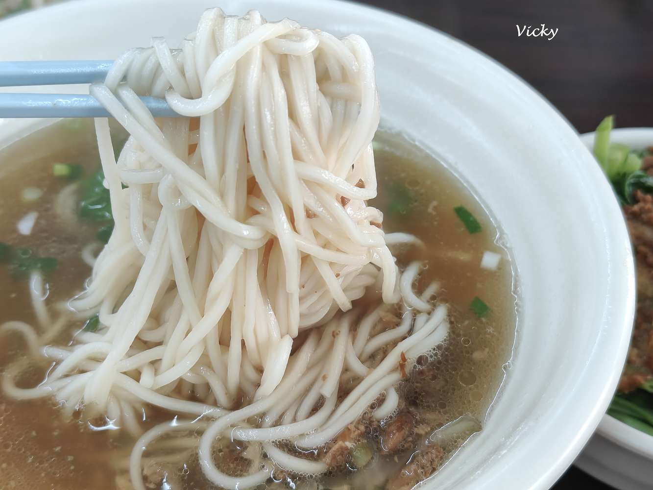 台南東區 上海好味道小籠湯包：東安路人氣點心店，環境佳但味道略有落差？