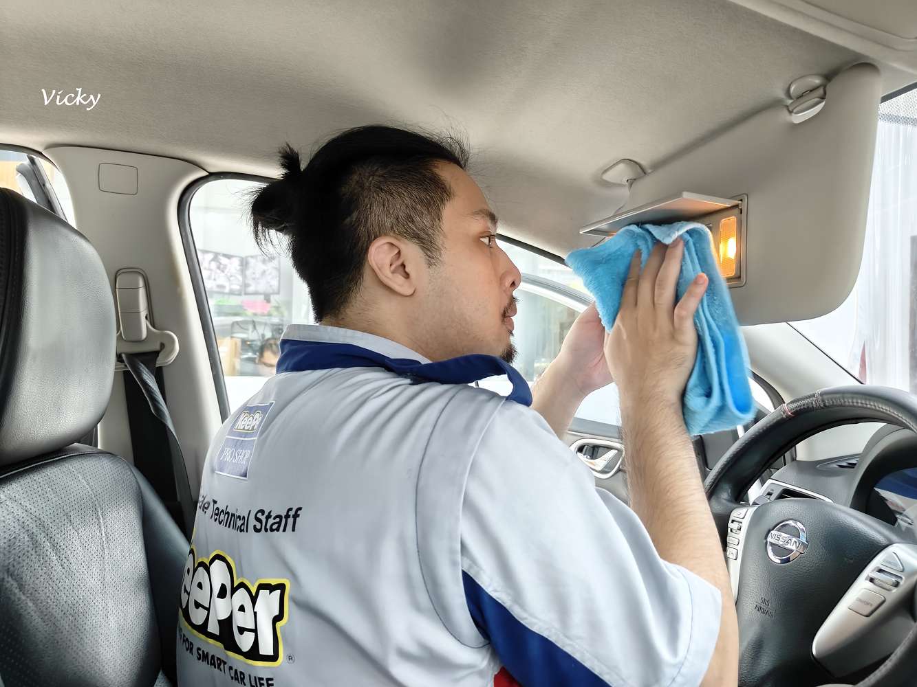 KeePer Pro Shop 汽車鍍膜初體驗！老車也能閃亮如新！從灰姑娘變公主的汽車鍍膜心得分享