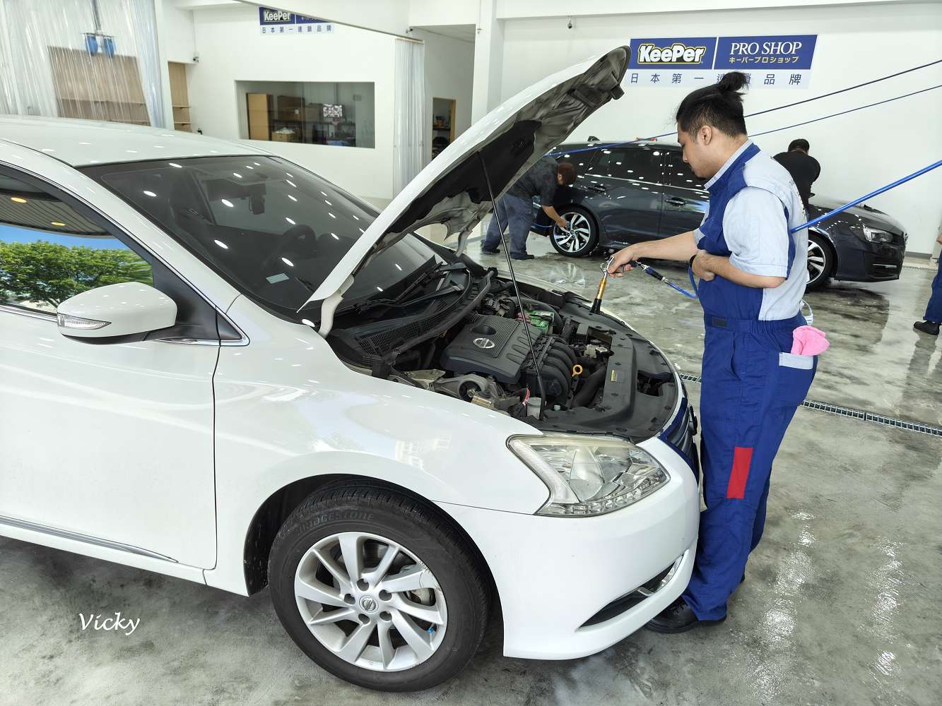 KeePer Pro Shop 汽車鍍膜初體驗！老車也能閃亮如新！從灰姑娘變公主的汽車鍍膜心得分享