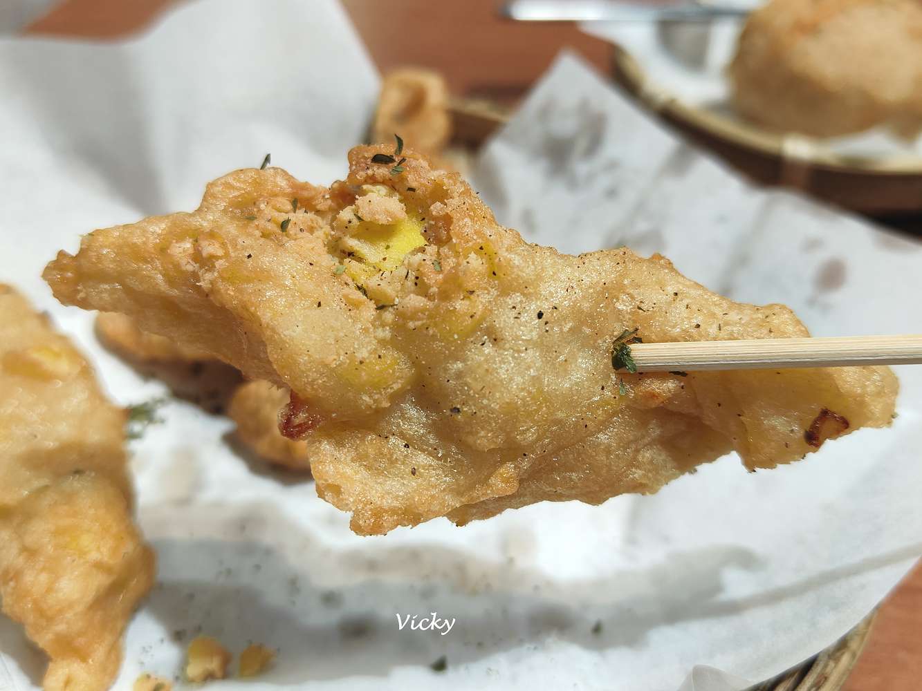 台南下午茶點心推薦｜東門圓環 一農手工甜不辣：一農蛋好吃又爆漿，旗魚黑輪必點！附菜單