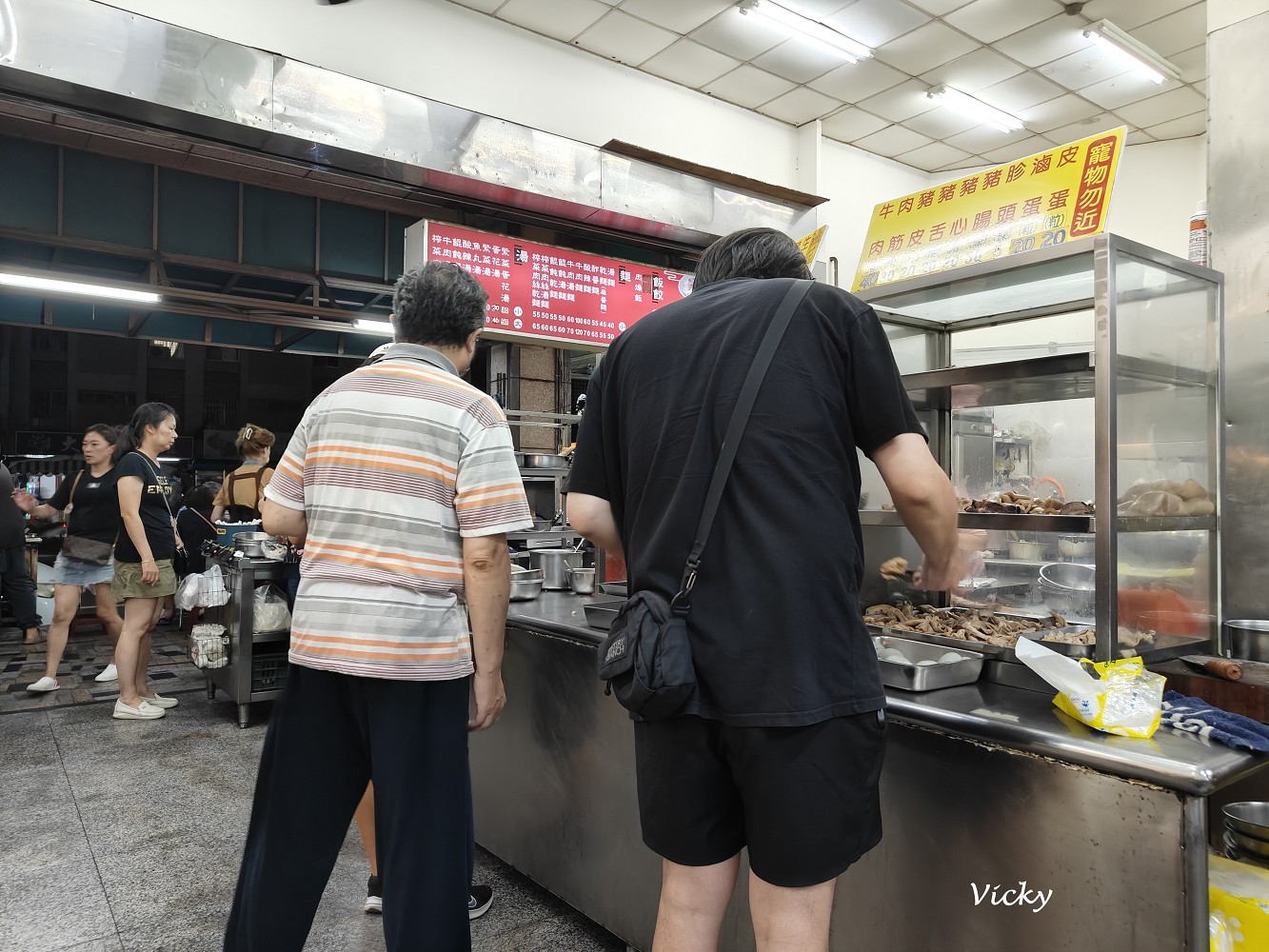 台南麵店｜香圃麵店：台南人氣小吃推薦，招牌麻醬麵必吃！附菜單