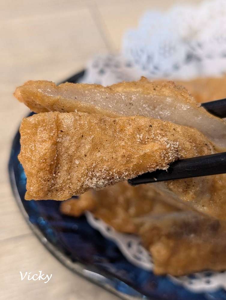 台南 府前路 東門圓環 復興市場｜丰禾壽司舖：市場裡的人氣日式料理，生魚片、炙燒壽司一次滿足！附菜單