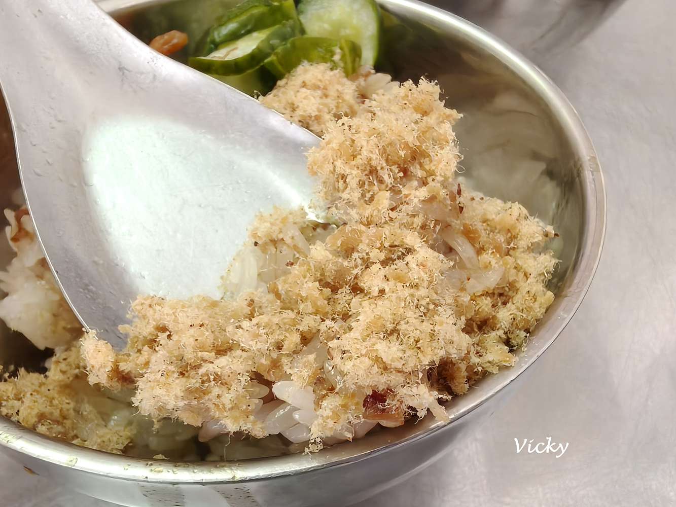 台南小吃推薦｜下大道蘭米糕：老字號古早味小吃，米其林必比登推薦的平價美味，100元有找就能飽餐一頓！附菜單