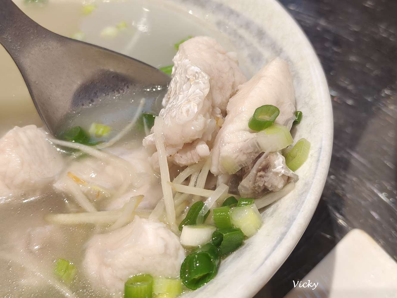 台南中西區美食推薦｜山記魚仔店 2.0 回歸！老字號人氣魚湯美食重現江湖