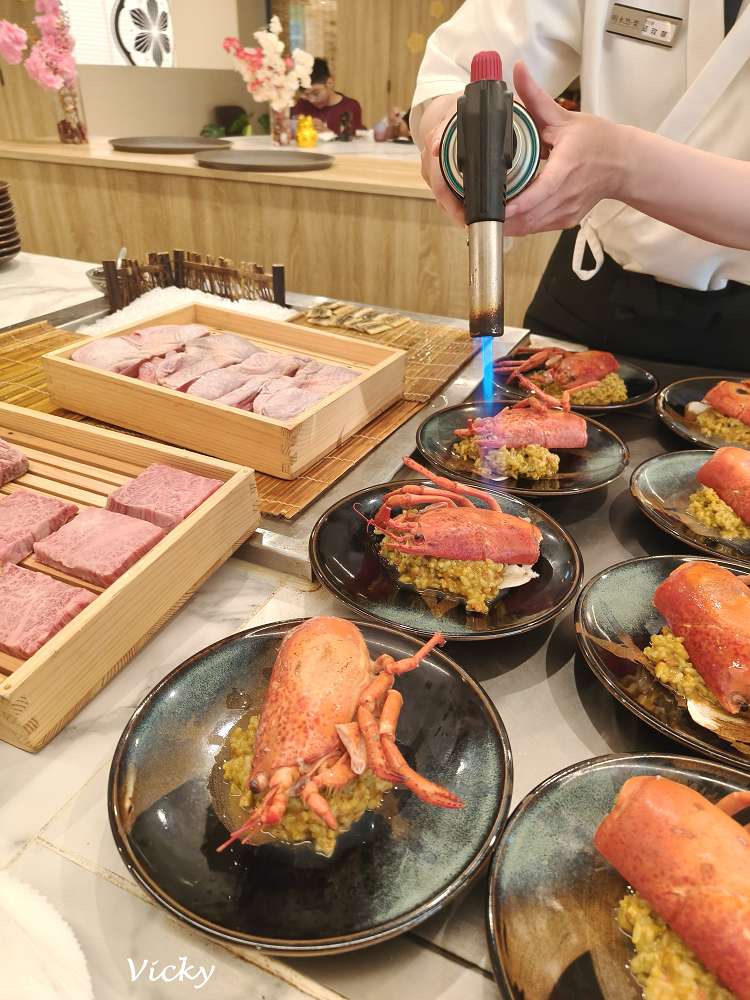 台南鐵板燒推薦｜明水然・樂 台南中山店：14道無菜單鐵板料理，每一道都是驚喜！Google 4.7星高評價！情侶約會、家庭聚餐，朋友慶生都合適