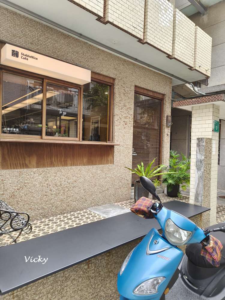 台南巷弄散步｜南寧街 83 巷散策：咖啡館、藝術與文具手帳選物店攻略，煉物金工工作室、StableNice BLDG、 原印臺南、什物