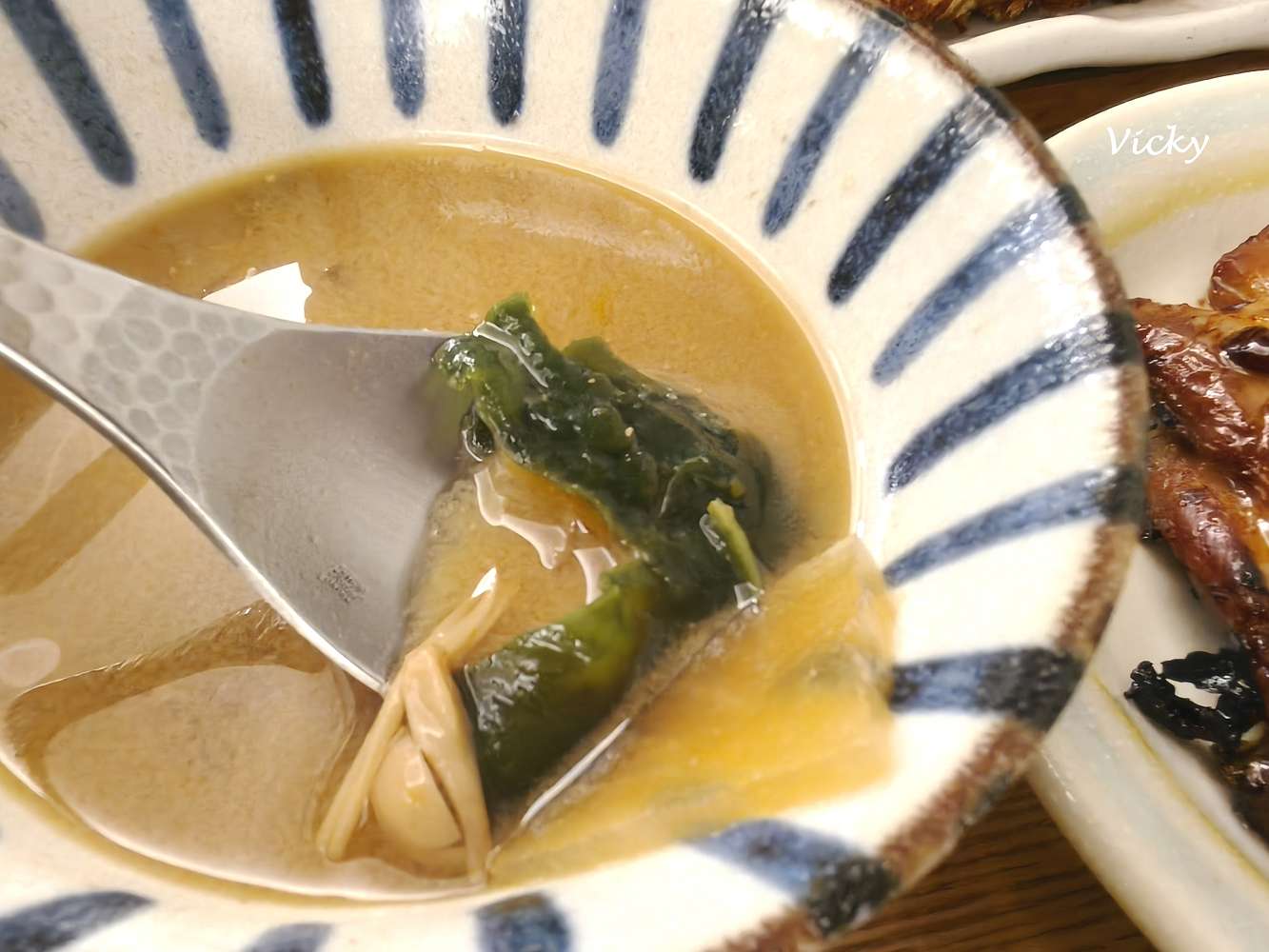 台南成大附近美食推薦 ｜小碗和食：巷弄裡的人氣豐富料理，包含飲料共8道，附菜單